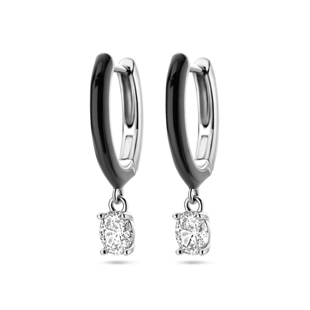 Gerhodineerd 925 zilveren klapoorringen uitgevoerd met zirkonia en zwart emaille. De klapoorringen hebben een totale hoogte van 22mm.