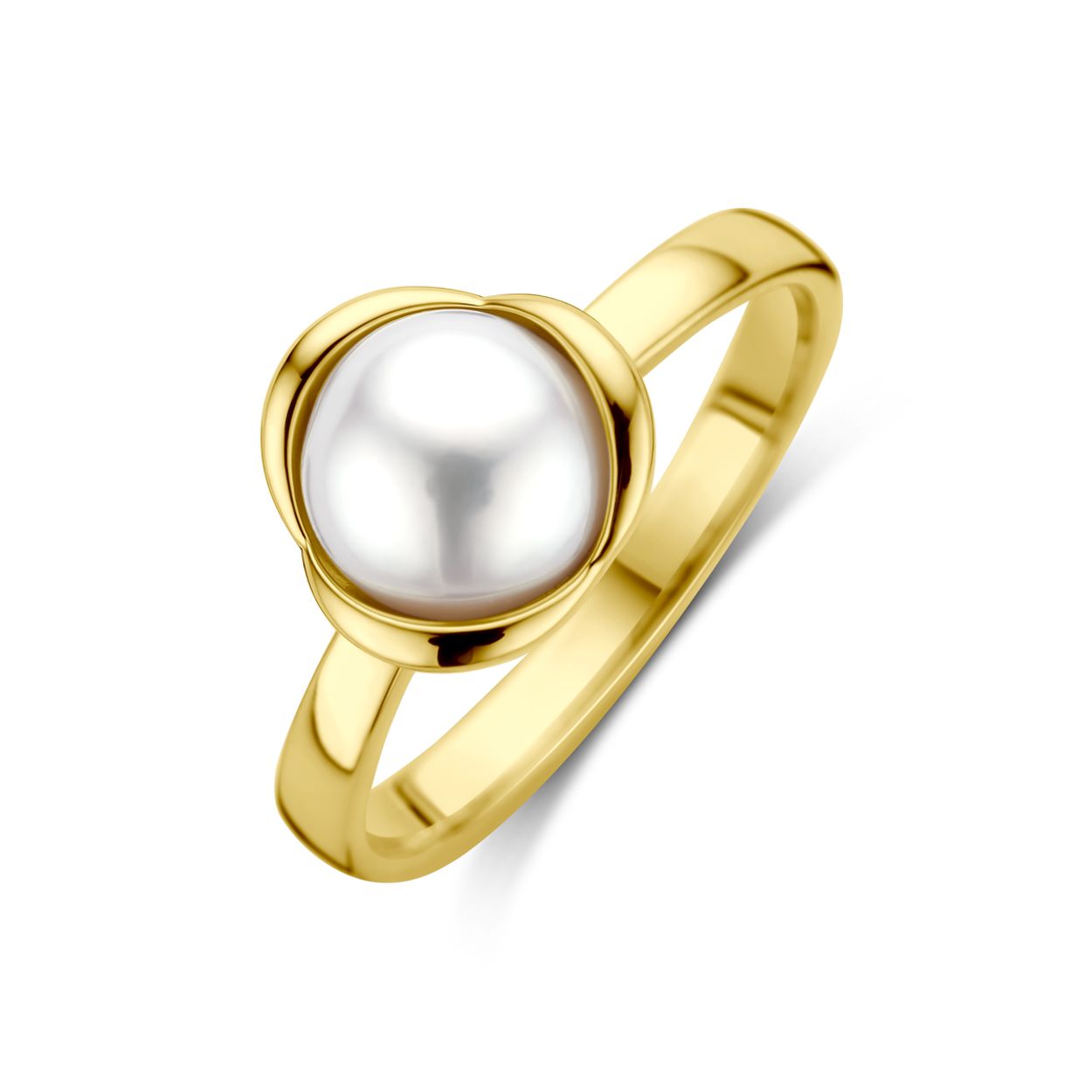 14k Geelgouden ring uitgevoerd met een zoetwaterparel. De ring heeft een afmeting van 9x10mm.