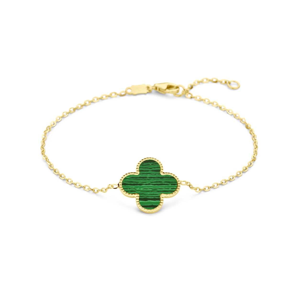 14k Geelgouden armband uitgevoerd met een bloem, malachiet en een karabijn sluiting. De armband heeft draaglengtes van 16 en 18cm. De schakelbreedte is 1.4mm.