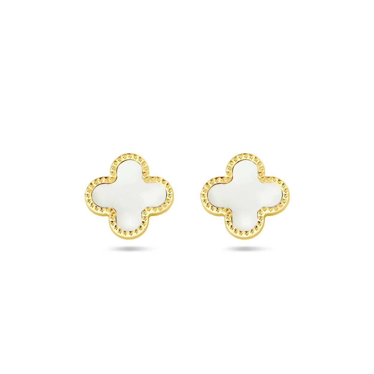 14k Geelgouden oorknoppen uitgevoerd met een bloem en parelmoer. De oorknoppen hebben een afmeting van 10x10mm.