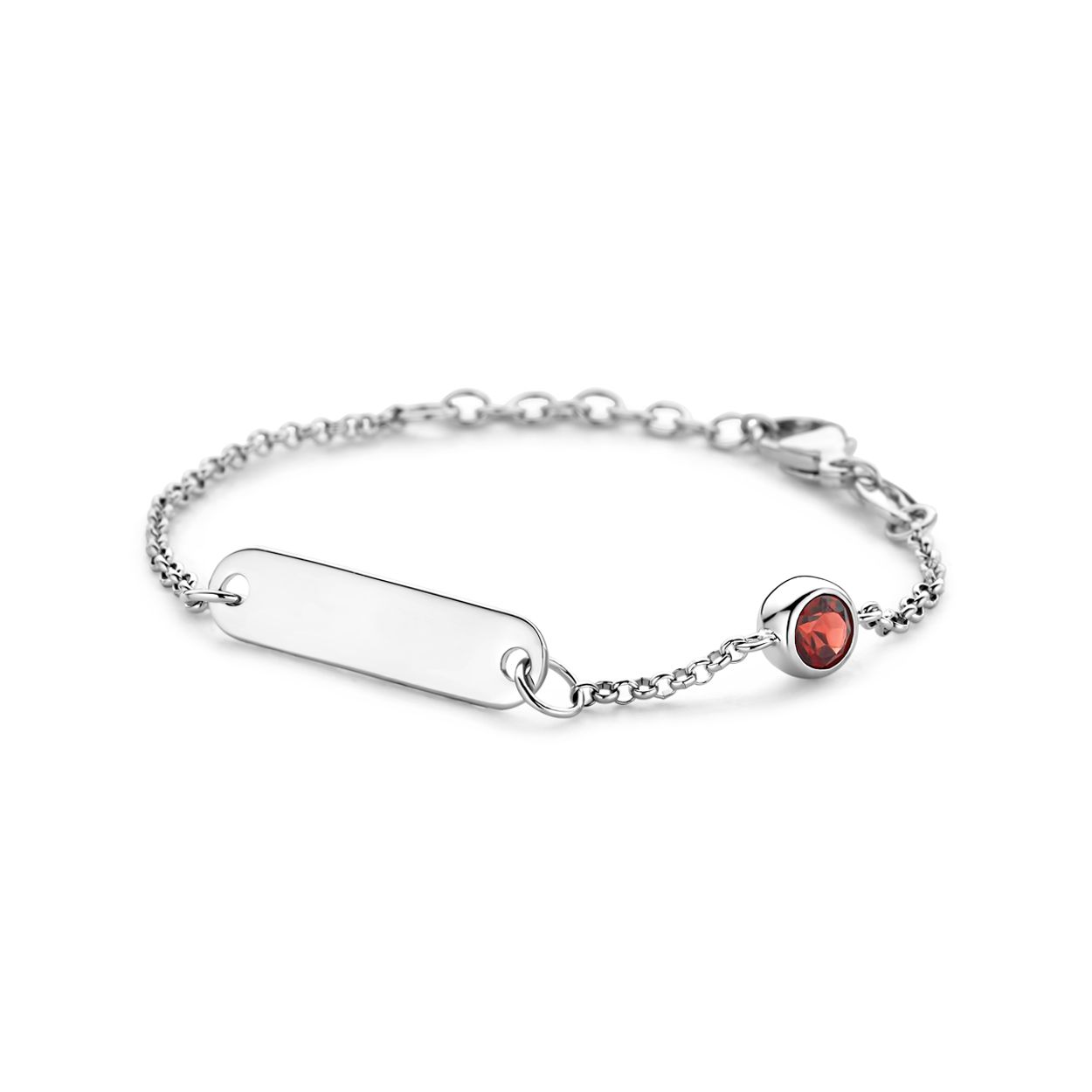 Gerhodineerd 925 zilveren graveerarmband uitgevoerd met een geboortesteen. De armband heeft een draaglengte van 11cm met 2cm extensie. De schakelbreedte is 1.5mm. De graveerplaat heeft een afmeting van 5x20mm en een dikte van 0.6mm.