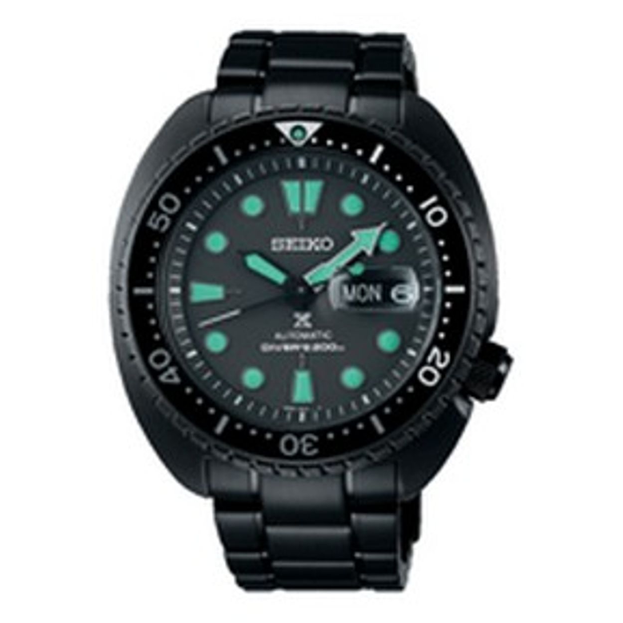 Dit is een herenhorloge van het merk Seiko. Het is een analoog horloge gemaakt van staal. De diameter van de kast is 45 mm en de kast is 13.9 mm dik.
De verdere specificaties van het horloge zijn als volgt:
Kastvorm: rond
Kastkleur: zwart
Kastmateriaal: staal
Bandbreedte: 20 mm
Bandlengte: 265 mm
Sluiting: vouwsluiting met veiligheidsklepje en drukker
Wijzerplaatkleur: grijs
Glassoort: saffier glas
Techniek: automaat