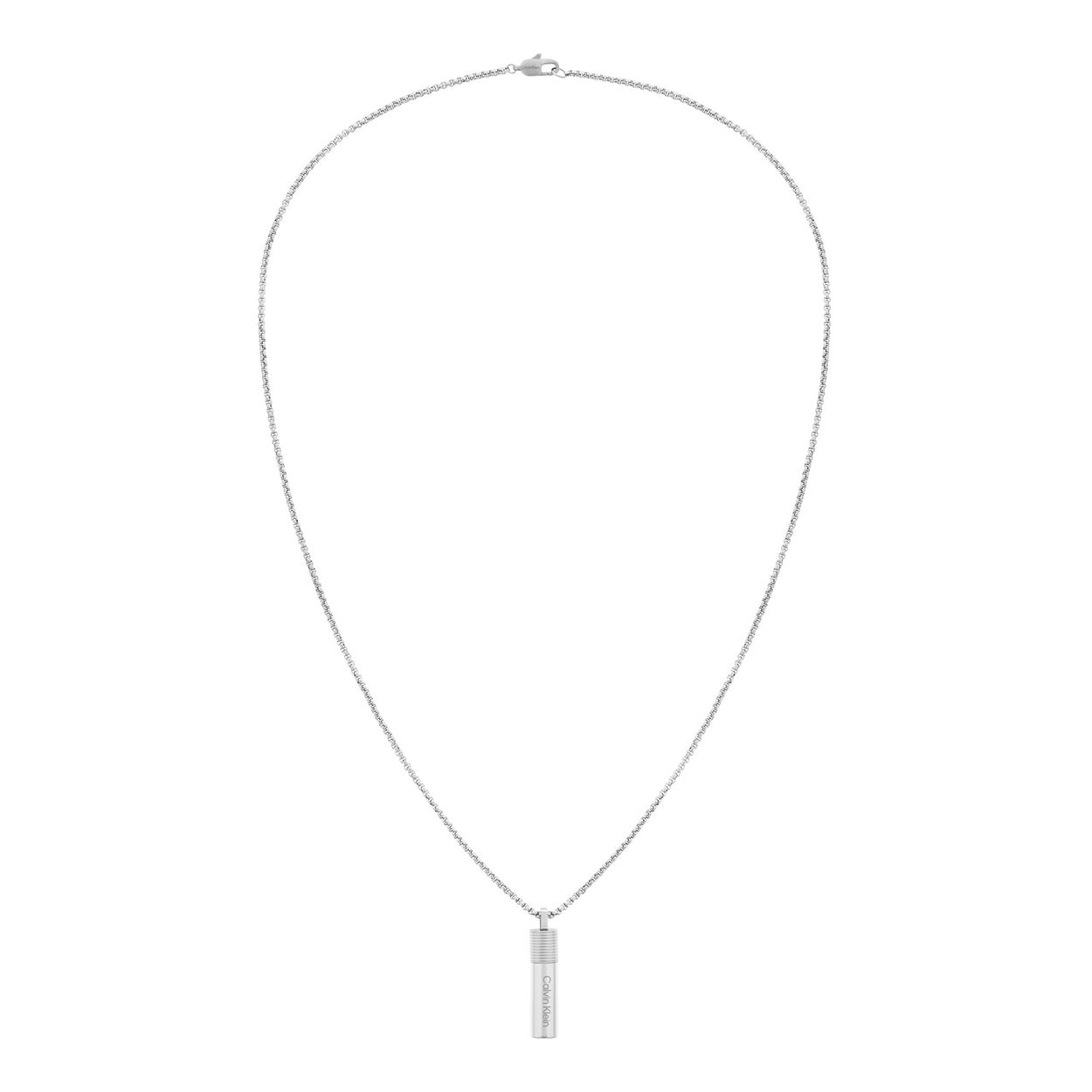 Calvin Klein ketting staal .
Deze stalen heren ketting van Calvin Klein met nr CJ35100024 heeft een stoere uitstraling. De zilverkleurige venetiaanse schakel ketting heeft een langwerpige ronde hanger met daarop het CK logo. De ketting heeft een lengte van 60cm en sluit met een karabijnslot. Leuk te combineren met andere sieraden uit de serie van Calvin Klein.

SPECIFICATIES:
- Stalen heren ketting
- Ketting 60cm
- Zilverkleurig
- Glimmend