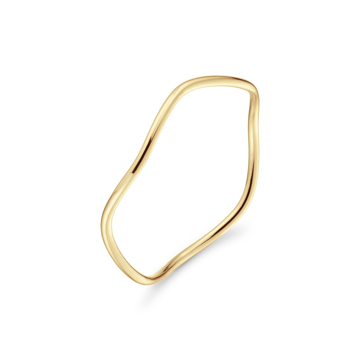 De Jackie Wavy ring is gemaakt van 14 karaat goud en kan je perfect samen dragen met de Jackie Wavy ring white gold. Ga voor een unieke look!

Tropical Paradise
Dat Jackie van reizen houdt is geen geheim. Voor haar 14 karaat gouden sieradencollectie heeft zij zich deze keer laten inspireren door de tropen.
Haar Tropical Paradise collectie biedt een mix van elegantie en avontuur. Voel de zon schijnen waar je ook bent!

Weelderige jungles, azuurblauwe oceanen en de schittering van de zon op witte zandstranden: de ontwerpen met edelstenen zijn een weerspiegeling van Jackie’s mooiste herinneringen. Of het een dag op kantoor is of een avondje uit, deze sieraden voegen een vleugje exotische allure toe aan elke gelegenheid.

Het merk
Jackie is hét 14 karaat gouden on trend sieradenmerk. De collecties zijn geïnspireerd op de reizen die ik maak, van stedentrips tot exotische oorden. Elk gouden sieraad is helemaal van nu, handgemaakt door Europese goudsmeden en vervaardigd van overwegend gerecycled goud met echte edelstenen en zoetwaterparels. Elke collectie is dan ook met veel liefde en passie samengesteld. Mijn Jackie sieraden zijn de perfecte finishing touch voor iedere outfit!

Specificaties
- Ring maat 56
- Materiaal: 14 Karaat - Geelgoud - 585
- Wavy combineer
