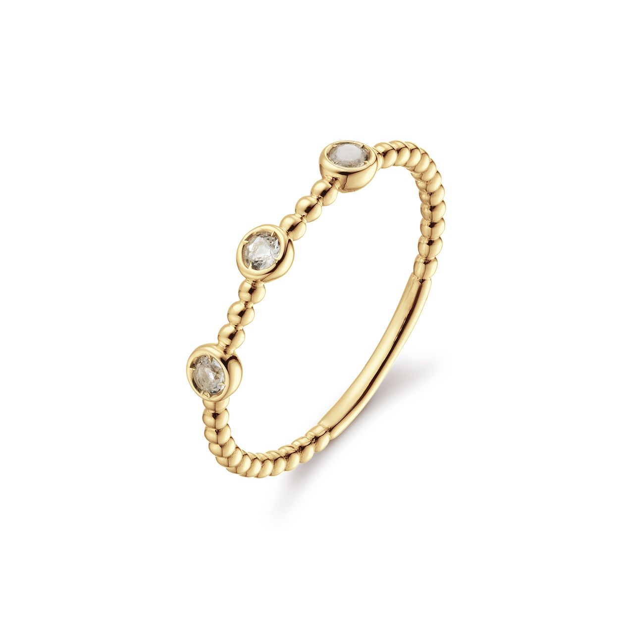 De 14 karaat gouden Triple White Topaz ring bevat 3 witte topaas edelstenen. Combineer de ring met de Dangling White Topaz ring en maak de perfecte ringstack!

Tropical Paradise
Dat Jackie van reizen houdt is geen geheim. Voor haar 14 karaat gouden sieradencollectie heeft zij zich deze keer laten inspireren door de tropen.
Haar Tropical Paradise collectie biedt een mix van elegantie en avontuur. Voel de zon schijnen waar je ook bent!

Weelderige jungles, azuurblauwe oceanen en de schittering van de zon op witte zandstranden: de ontwerpen met edelstenen zijn een weerspiegeling van Jackie’s mooiste herinneringen. Of het een dag op kantoor is of een avondje uit, deze sieraden voegen een vleugje exotische allure toe aan elke gelegenheid.

Het merk
Jackie is hét 14 karaat gouden on trend sieradenmerk. De collecties zijn geïnspireerd op de reizen die ik maak, van stedentrips tot exotische oorden. Elk gouden sieraad is helemaal van nu, handgemaakt door Europese goudsmeden en vervaardigd van overwegend gerecycled goud met echte edelstenen en zoetwaterparels. Elke collectie is dan ook met veel liefde en passie samengesteld. Mijn Jackie sieraden zijn de perfecte finishing touch voor iedere outfit!

Specificaties
- Ring 54
- Materiaal: 14 Karaat - Geelgoud - 585
- Wit topaas