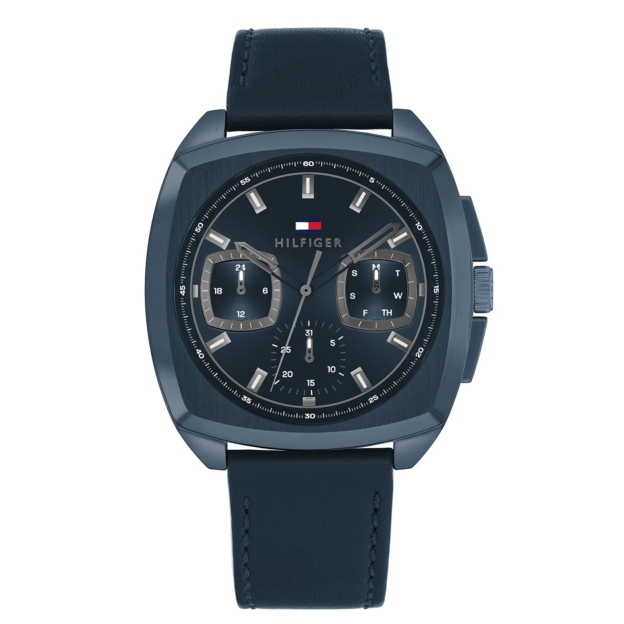 Tommy Hilfiger TH1710558 Horloge Heren Staal Blauw 41mm
Dit specifieke horloge van Tommy Hilfiger uit de Apollo serie met artikelnr: TH1710558 is een casual herenhorloge die niet in je collectie mag ontbreken. Het stalen herenhorloge heeft een vierkante kast met een gladde bezel en een blauwe geborstelde sunray wijzerplaat met dag,- datum, en 24-uursaanduiding in vierkante ogen. Aan het horloge zit een blauwe glad leren band met een gespsluiting. Het horloge heeft een mineraalglas, een doorsnee van 41mm en is 5ATM.  

Het merk:
Sinds de lancering van het merk in 1985 is Tommy Hilfiger wereldwijd bekend geworden als pionier van de klassieke Amerikaanse coole stijl. Geïnspireerd door de iconische popcultuur en het Amerikaanse erfgoed. De dames en herencollectie van dit seizoen bestaan uit minimalistische silhouetten en rustieke lederen details. De herenhorlogecollectie biedt iconische uurwerken met roestvrijstalen, lederen en siliconen banden.

Specificaties:
- Mineraalglas
- Vierkante kast 41mm
- Blauwe horlogekast
- Blauwe wijzerplaat 
- Blauwe leren band 
- 5ATM