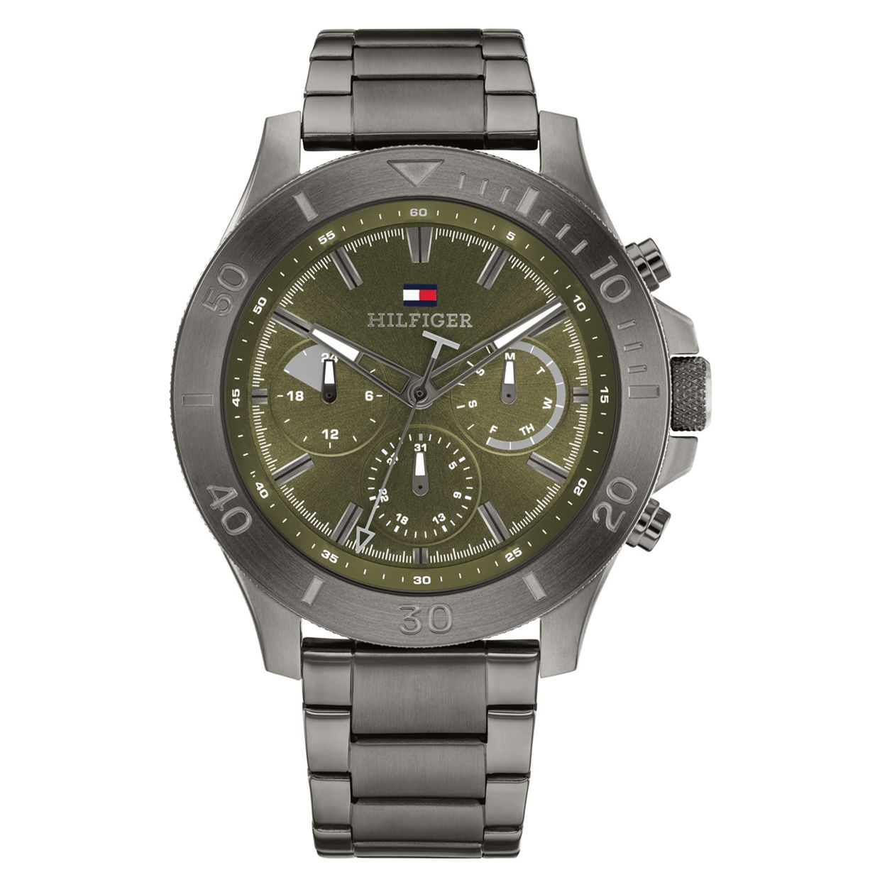 Dit Tommy Hilfiger horloge behoort tot de Bryan collectie.
Referentienummer: TH1792115 

Dit horloge van Tommy Hilfiger is een stoer sportief herenhorloge die niet in je collectie mag ontbreken. Het stalen herenhorloge heeft een ronde kast met een grijze bezel en groene halfglimmende wijzerplaat met dag,- datum, en 24-uursaanduiding en goude accenten. De wijzers zijn ingelegd met lumibrite. Aan het horloge zit een gunmetal schakelband. Het horloge heeft een mineraalglas, een doorsnee van 46mm en is 5ATM.  
