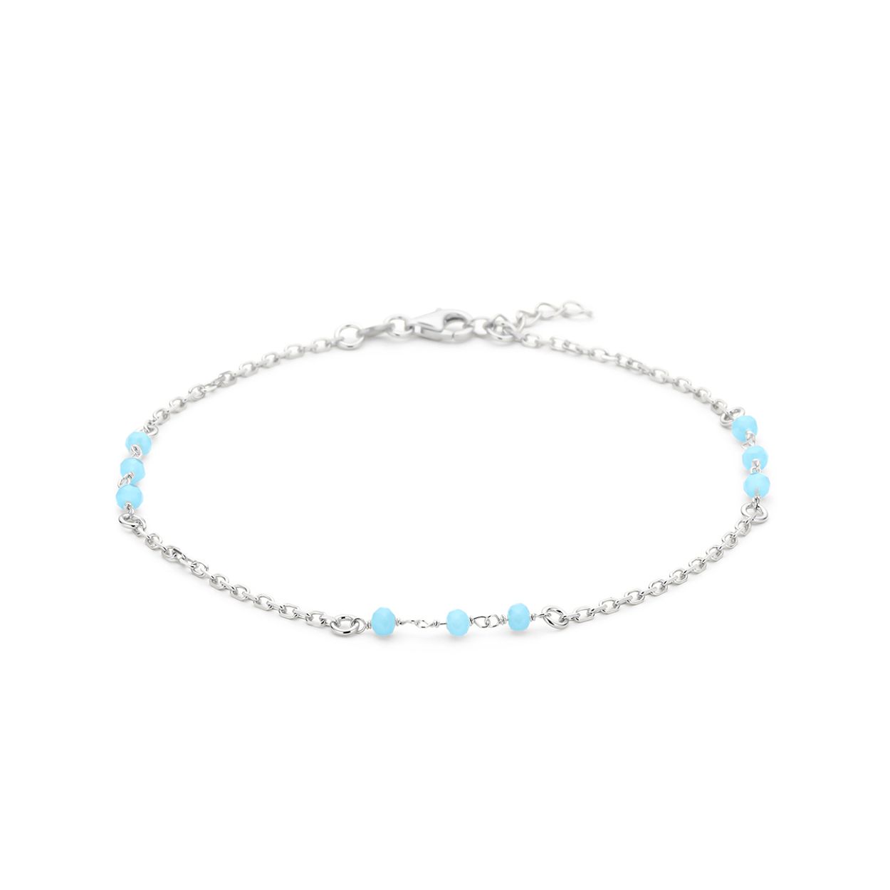 Gerhodineerd 925 zilveren enkelbandje uitgevoerd met blauw kristal bolletjes. Het enkelbandje heeft een draaglengte van 24cm en een extensie van 2cm. Uitgevoerd met een karabijn sluiting.