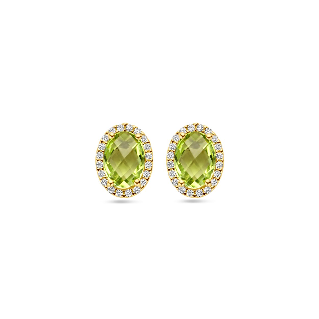 14k Geelgouden oorknoppen uitgevoerd met peridot en diamant. De oorknoppen hebben een afmeting van 9.5x7.5mm. Het diamantgewicht is 0.13ct (2x 0.065ct).