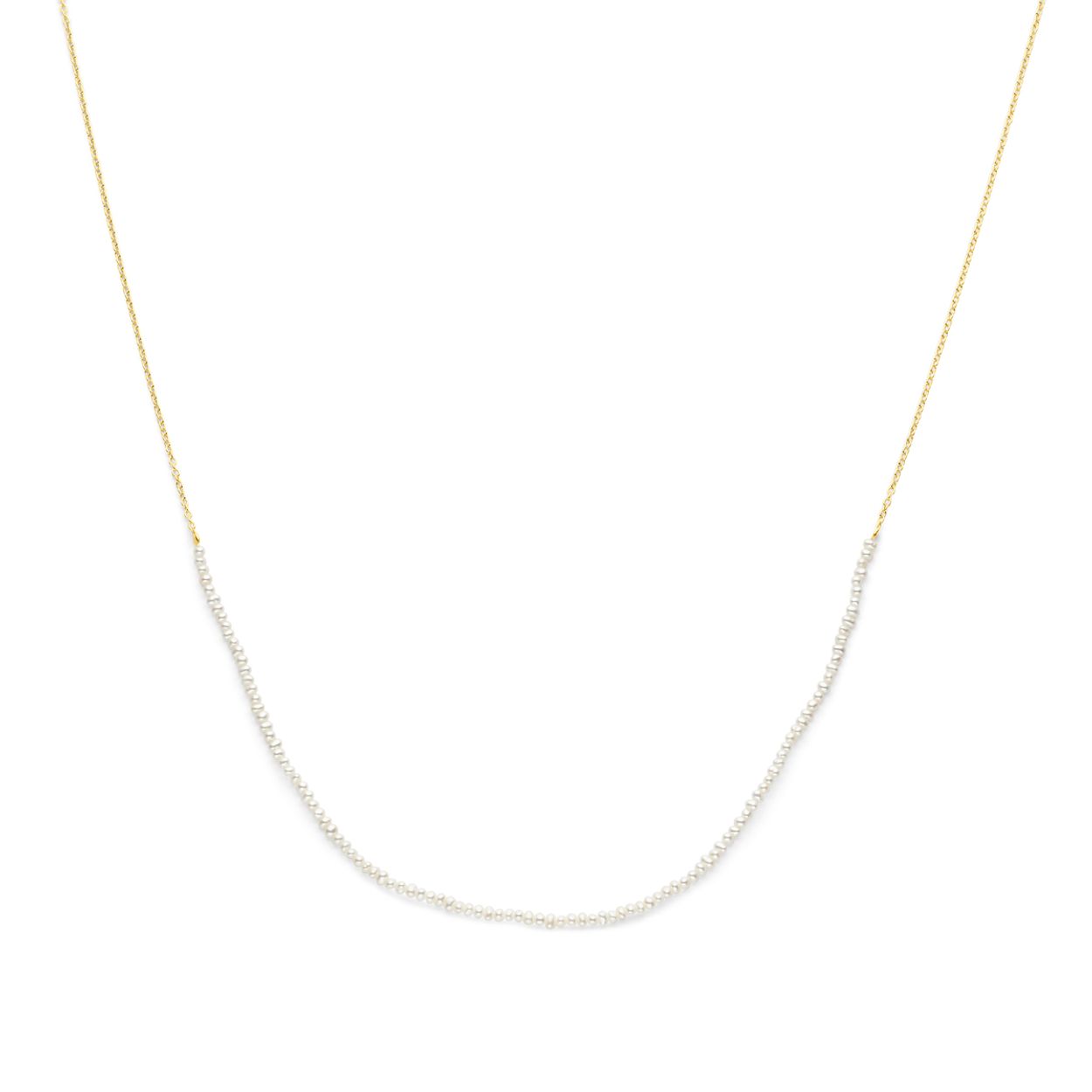 Geelgoud op 925 zilveren collier uitgevoerd met parels. Het collier heeft draaglengtes van 41-45cm.
