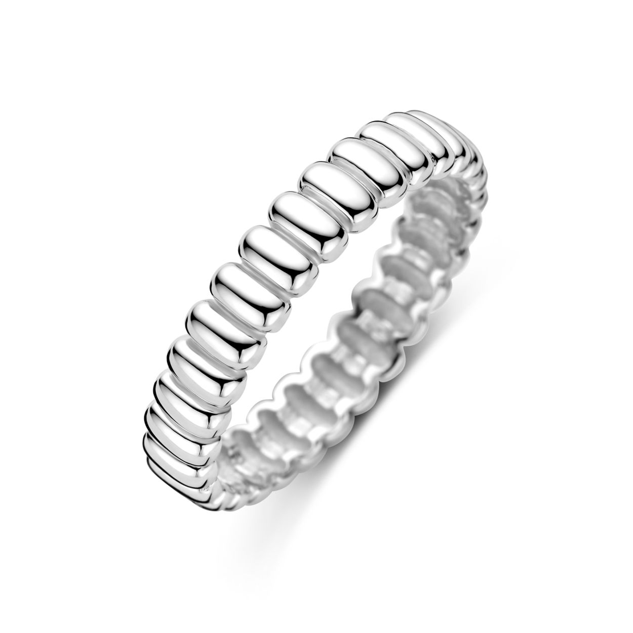 Gerhodineerd 925 zilveren ring met een breedte van 4mm.