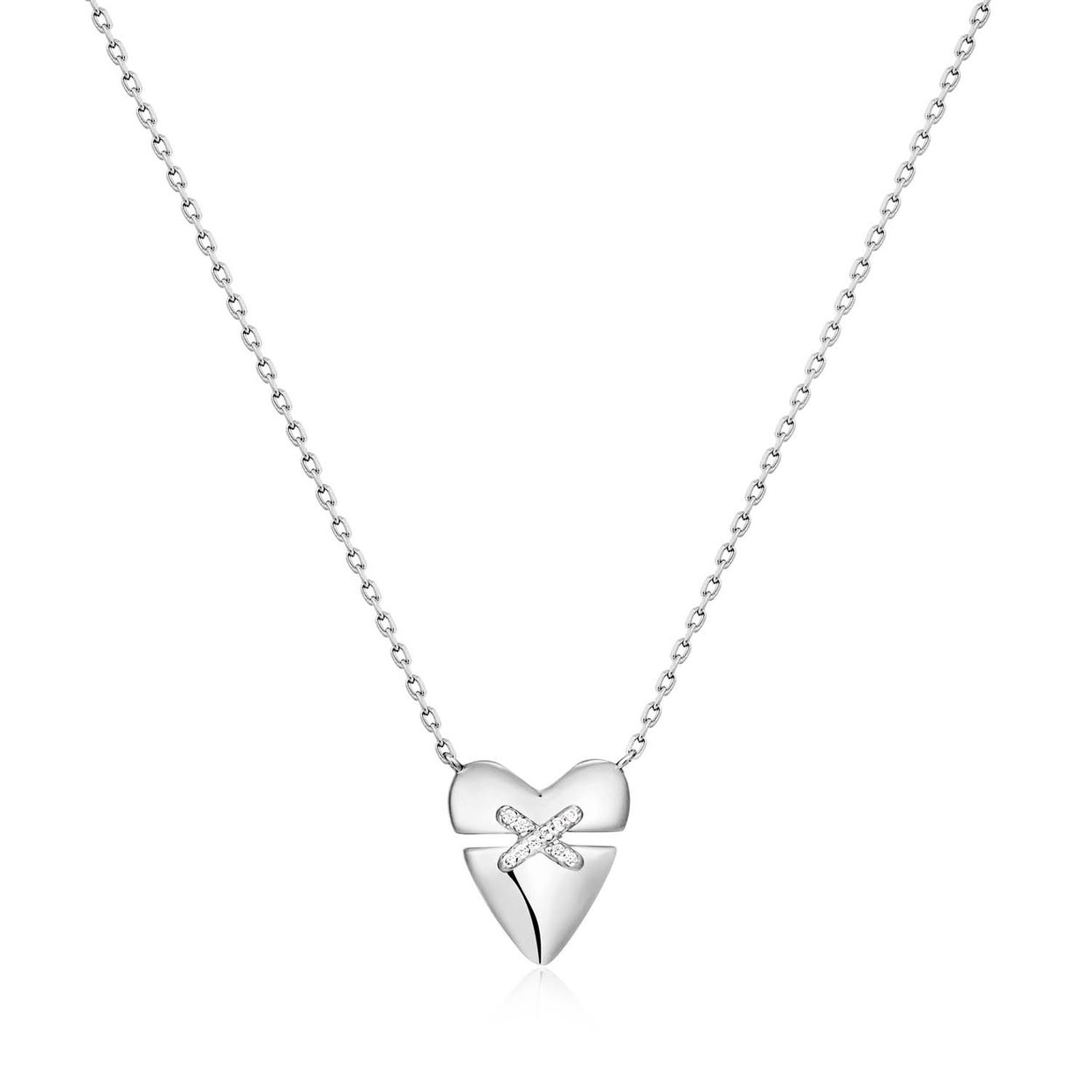 AH N057-02H
Deze gouden hartvormige pave ketting is een must-have voor het nieuwe seizoen, het heeft een gouden hart met een met zirkonia gevuld kruis in het midden voor een vleugje sprankeling. Een sierlijk sieraad met een uniek randje, zodat je er altijd goed uitziet, wat je plannen ook zijn.

HET MERK
Geïnspireerd door de laatste fashion trends is Ania Haie het toonaangevende sieradenmerk voor hoogkwalitatieve maar ook betaalbare zilveren sieraden, zonder op de kwaliteit in te leveren. Iedere collectie is gebaseerd op de laatste catwalktrends, waardoor Ania Haie snel tot hét sieradenmerk voor stijlbewuste consumenten is verkozen. Elk sieraad wordt ontworpen om te combineren met andere sieraden waardoor je je eigen look kunt creëren. Maar ook zijn Ania Haie sieraden opvallend genoeg om op zichzelf te dragen.

SPECIFICATIES
- Ania Haie
- Collier
- 925 zilver met gold/ rhodium plating
- Lengte 50cm
- AH N057-02H