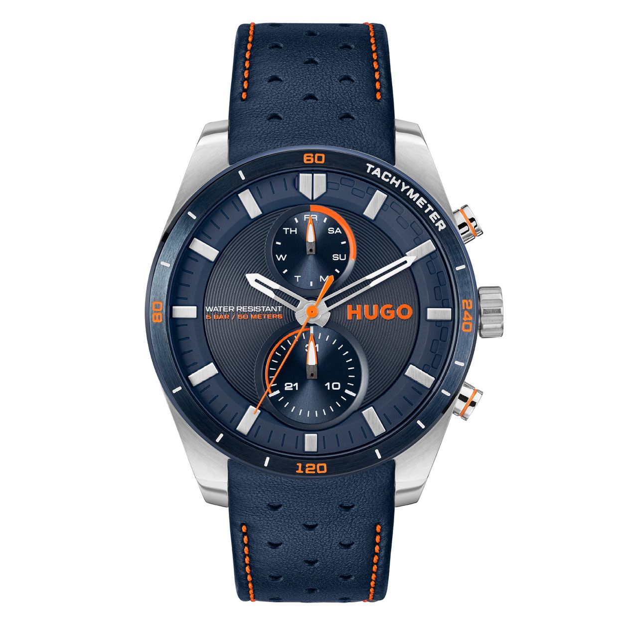 HUGO HU1530371 #FAST 44mm
Dit HUGO horloge uit de FAST serie met artikelnr. HU1530371 is ontworpen voor de man met durf en die volledig zichzelf is in zijn eigen unieke stijl. Het herenhorloge kenmerkt zich door zijn stalen ronde horlogekast met blauwe bedrukte bezel. Het ontwerp is opvallend vanwege zijn stoere 'kijk mij nou eens' uitstaling, de oranje secondewijzer en de oranje en witte accenten op de blauwe wijzerplaat. Het herenhorloge heeft een dag,- datumaanduiding. Aan de kast zit een blauwe lerenband met een gespsluiting. Het nette ogende herenhorloge heeft een mineraalglas, een doorsnee van 44mm en is 5ATM.

HET MERK:
HUGO BOSS is afgestemd op levensstijlen waar het gaat om kwaliteit en precisie. Het wereldwijde fashionlabel is verdeeld in twee merken: BOSS en HUGO. Het merk HUGO presenteert eigentijdse en vooruitstrevende designs volgens de laatste fashion trends waarmee mensen worden gestimuleerd om zichzelf te zijn. Scherp maatwerk en casual horloges gecombineerd met een progressieve attitude. HUGO horloges zijn er voor de urban en ruimdenkende man die de leiding durft te nemen. De enige regel van de HUGO-man als het om stijl gaat: zijn authentieke zelf en niets anders.

Maak kennis met de nieuwe horlogecollectie van HUGO.

SPECIFICATIES:
- Mineraalglas
- Ronde kastvorm, Ø 44mm
- Stalen horlogekast
- Blauwe wijzerplaat
- Blauwe lerenband
- 5ATM