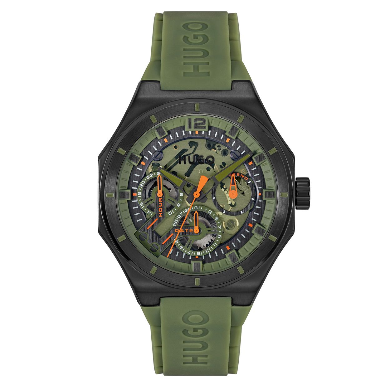 HUGO HU1530376 #GRAIL SKELETON 44mm
Dit HUGO horloge uit de GRAIL SKELETON serie met artikelnr. HU1530376 is ontworpen voor de man met durf en die volledig zichzelf is in zijn eigen unieke stijl. Het herenhorloge kenmerkt zich door zijn hoekige stalen zwarte horlogekast met bedrukte bezel. Het ontwerp is opvallend vanwege zijn stoere 'kijk mij nou eens' uitstaling en de opengewerkte wijzerplaat met oranje accenten. Het herenhorloge heeft een dag,- datum en 24-uursaanduiding. Aan de kast zit een olijfgroene siliconenband met een gespsluiting. Het nette ogende herenhorloge heeft een mineraalglas, een doorsnee van 44mm en is 5ATM.

HET MERK:
HUGO BOSS is afgestemd op levensstijlen waar het gaat om kwaliteit en precisie. Het wereldwijde fashionlabel is verdeeld in twee merken: BOSS en HUGO. Het merk HUGO presenteert eigentijdse en vooruitstrevende designs volgens de laatste fashion trends waarmee mensen worden gestimuleerd om zichzelf te zijn. Scherp maatwerk en casual horloges gecombineerd met een progressieve attitude. HUGO horloges zijn er voor de urban en ruimdenkende man die de leiding durft te nemen. De enige regel van de HUGO-man als het om stijl gaat: zijn authentieke zelf en niets anders.

Maak kennis met de nieuwe horlogecollectie van HUGO.

SPECIFICATIES:
- Mineraalglas
- Ronde kastvorm, Ø 44mm
- Stalen horlogekast
- Opengewerkte wijzerplaat
- Olijfgroene siliconenband
- 5ATM