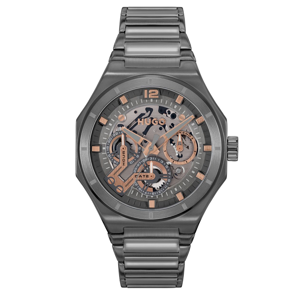 HUGO HU1530378 #GRAIL SKELETON 44mm
Dit HUGO horloge uit de GRAIL SKELETON serie met artikelnr. HU1530378 is ontworpen voor de man met durf en die volledig zichzelf is in zijn eigen unieke stijl. Het herenhorloge kenmerkt zich door zijn hoekige stalen grijze horlogekast met bedrukte bezel. Het ontwerp valt op door zijn stoere uitstaling, kijk mij nou eens en de opengewerkte wijzerplaat en de goudkleurige accenten en wijzers. Het herenhorloge heeft een dag,- datum en 24-uursaanduiding. Aan de kast zit een grijze stalen schakelband met een vouwsluiting. Het nette ogende herenhorloge heeft een mineraalglas, een doorsnee van 44mm en is 5ATM.

HET MERK:
HUGO BOSS is afgestemd op levensstijlen waar het gaat om kwaliteit en precisie. Het wereldwijde fashionlabel is verdeeld in twee merken: BOSS en HUGO. Het merk HUGO presenteert eigentijdse en vooruitstrevende designs volgens de laatste fashion trends waarmee mensen worden gestimuleerd om zichzelf te zijn. Scherp maatwerk en casual horloges gecombineerd met een progressieve attitude. HUGO horloges zijn er voor de urban en ruimdenkende man die de leiding durft te nemen. De enige regel van de HUGO-man als het om stijl gaat: zijn authentieke zelf en niets anders.

Maak kennis met de nieuwe horlogecollectie van HUGO.

SPECIFICATIES:
- Mineraalglas
- Ronde kastvorm, Ø 44mm
- Stalen horlogekast
- Opengewerkte wijzerplaat
- Stalen schakelband
- 5ATM