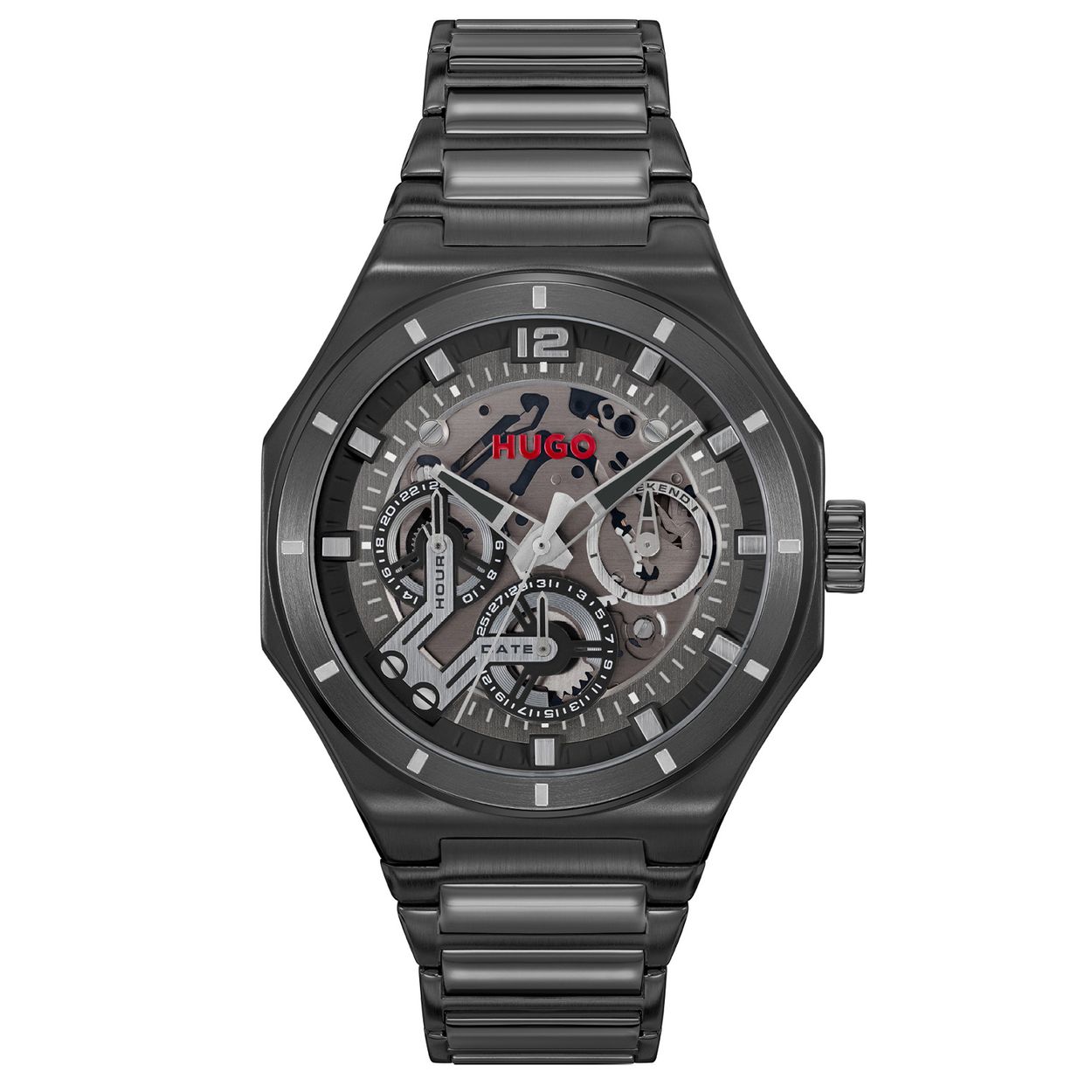 HUGO HU1530379 #GRAIL SKELETON 44mm
Dit HUGO horloge uit de GRAIL SKELETON serie met artikelnr. HU1530379 is ontworpen voor de man met durf en die volledig zichzelf is in zijn eigen unieke stijl. Het herenhorloge kenmerkt zich door zijn hoekige stalen zwarte horlogekast met bedrukte bezel. Het ontwerp is opvallend vanwege zijn stoere 'kijk mij nou eens' uitstaling en de opengewerkte wijzerplaat en de witte en rode accenten. Het herenhorloge heeft een dag,- datum en 24-uursaanduiding. Aan de kast zit een zwarte stalen schakelband met een vouwsluiting. Het nette ogende herenhorloge heeft een mineraalglas, een doorsnee van 44mm en is 5ATM.

HET MERK:
HUGO BOSS is afgestemd op levensstijlen waar het gaat om kwaliteit en precisie. Het wereldwijde fashionlabel is verdeeld in twee merken: BOSS en HUGO. Het merk HUGO presenteert eigentijdse en vooruitstrevende designs volgens de laatste fashion trends waarmee mensen worden gestimuleerd om zichzelf te zijn. Scherp maatwerk en casual horloges gecombineerd met een progressieve attitude. HUGO horloges zijn er voor de urban en ruimdenkende man die de leiding durft te nemen. De enige regel van de HUGO-man als het om stijl gaat: zijn authentieke zelf en niets anders.

Maak kennis met de nieuwe horlogecollectie van HUGO.

SPECIFICATIES:
- Mineraalglas
- Ronde kastvorm, Ø 44mm
- Stalen horlogekast
- Opengewerkte wijzerplaat
- Stalen schakelband
- 5ATM