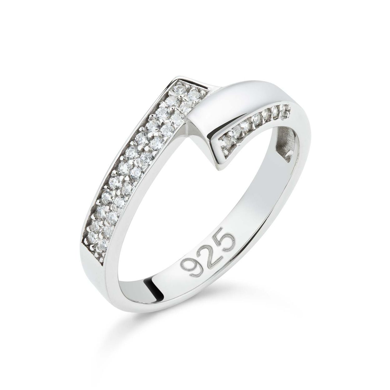 Dit is een ring van het merk GLOW