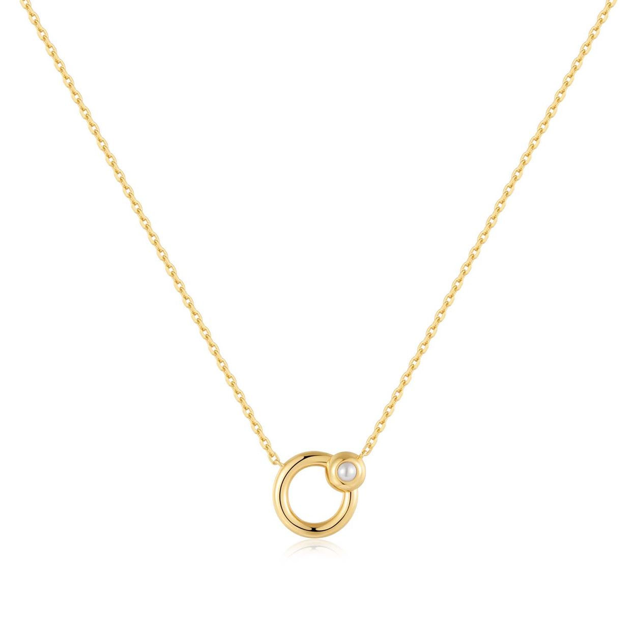 Versier je hals met een nieuwe kijk op parels met deze moeiteloos statement 14kt vergulde sterling zilveren ketting. Deze delicate ketting heeft een zoetwaterparel in combinatie met een zilveren ring, perfect om de jouwe op te stapelen voor een gelaagde look.

HET MERK
GeÃ¯nspireerd door de laatste fashion trends is Ania Haie het toonaangevende sieradenmerk voor hoogkwalitatieve maar ook betaalbare zilveren sieraden, zonder op de kwaliteit in te leveren. Iedere collectie is gebaseerd op de laatste catwalktrends, waardoor Ania Haie snel tot hÃ©t sieradenmerk voor stijlbewuste consumenten is verkozen. Elk sieraad wordt ontworpen om te combineren met andere sieraden waardoor je je eigen look kunt creÃ«ren. Maar ook zijn Ania Haie sieraden opvallend genoeg om op zichzelf te dragen.

SPECIFICATIES
- Ania Haie
- Ketting
- 925 zilver met gold/ rhodium plating
- Lengte 45cm
- AH N058-03G