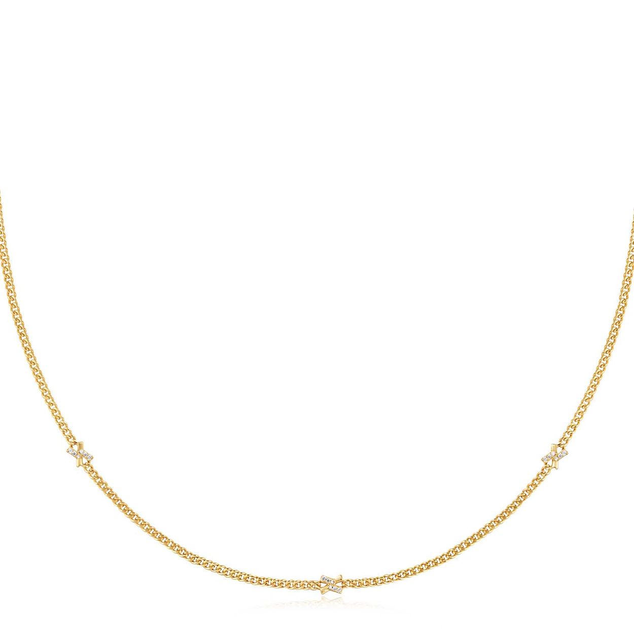 AH N061-05G
Deze trendy gouden halsketting is een combinatie van schakelkettingen en een kruisstation en vormt de perfecte balans tussen een klassieke en trendy stijl. Combineer hem met andere kettingen om de look compleet te maken.

HET MERK
Geïnspireerd door de laatste fashion trends is Ania Haie het toonaangevende sieradenmerk voor hoogkwalitatieve maar ook betaalbare zilveren sieraden, zonder op de kwaliteit in te leveren. Iedere collectie is gebaseerd op de laatste catwalktrends, waardoor Ania Haie snel tot hét sieradenmerk voor stijlbewuste consumenten is verkozen. Elk sieraad wordt ontworpen om te combineren met andere sieraden waardoor je je eigen look kunt creëren. Maar ook zijn Ania Haie sieraden opvallend genoeg om op zichzelf te dragen.

SPECIFICATIES
- Ania Haie
- Collier met kruisjes zirkonia
- 925 zilver met gold/ rhodium plating
- Lengte 43cm
- AH N061-05G
