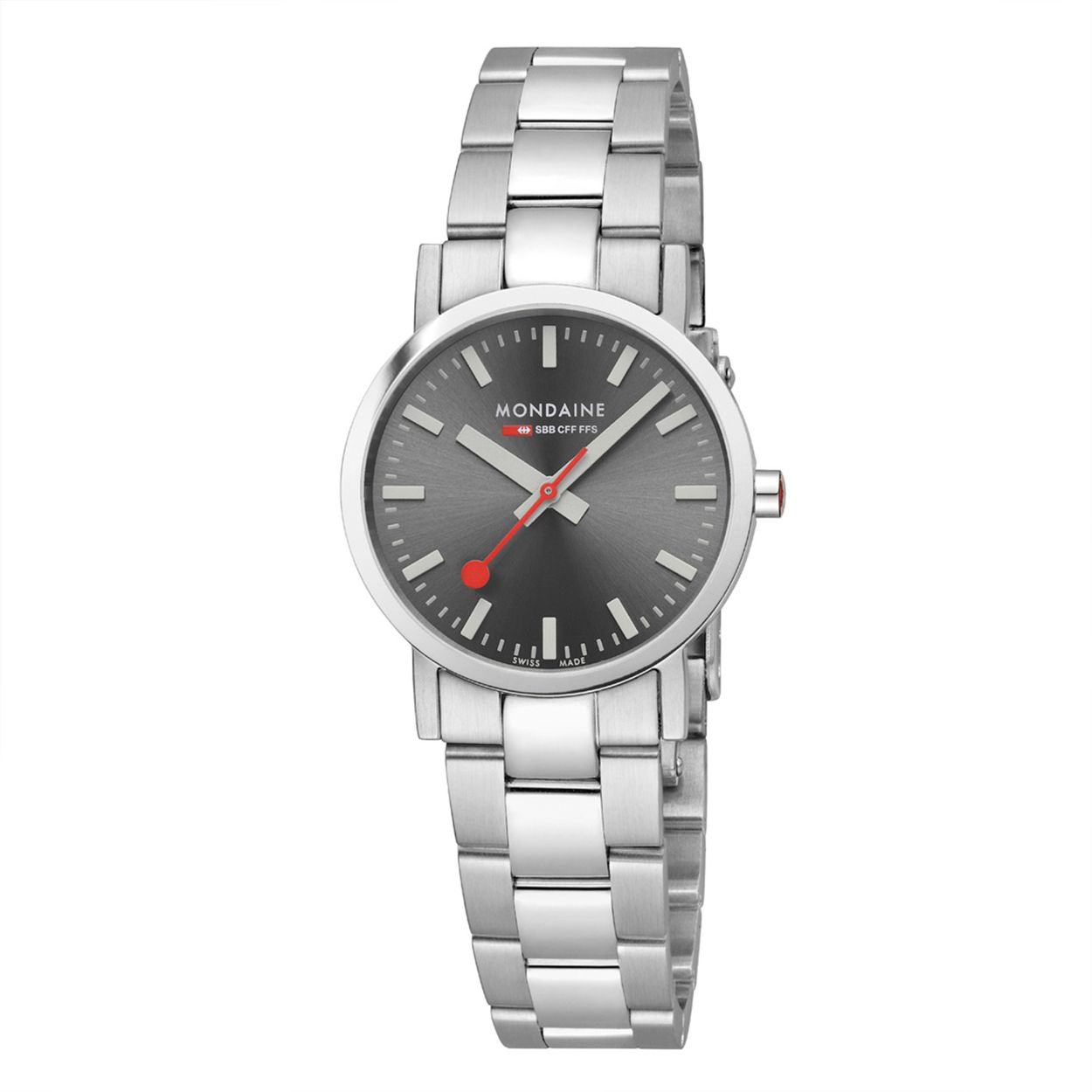 Mondaine M658.30323.80SBJ Classic Staal 30mm
Dit design horloge uit de Mondaine Classic serie heeft een geborsteld horlogekastje van 30mm met een grijze sunray geborstelde wijzerplaat met een witte uursaanduiding. Aan het ronde horlogekastje zit een mat glanzende stalen schakelband met een vouwsluiting. Het horloge heeft vlak krasvast saffierglas en is 5ATM. Het Swiss Railway horloge heeft een zwitsers precisie quarts uurwerk. Opvallend is de rode secondewijzer. Maak een statement met dit verfijnde en klassieke uurwerk!

HET MERK
The Official Swiss Railway Watch. Gebaseerd op de officiële stationsklok van de Zwitserse spoorwegen, is 30 jaar geleden de horlogelijn onder het merk Mondaine opgezet. Zwitserse kwaliteitsuurwerken, net zo punctueel als de Zwitserse treinen. Een echte design klassieker met een unieke wijzerplaat, en de wereldberoemde rode secondewijzer met bolletje. Herkenbaar uit duizenden. De Stop2Go is het paradepaardje van Mondaine. De Zwitserse spoorwegen (SBB) staan bekend om hun punctualiteit en dit is te danken aan het principe van het uurwerk: door 58 seconden iets te snel te lopen en 2 seconden stil te staan op de 12, kan iedere Zwitserse trein exact op het hele uur vertrekken. Terwijl de secondewijzer stilstaat, springt de minutenwijzer een streepje verder. De dubbele aandrijving die dit principe mogelijk maakt, vergt meer energie dan andere uurwerken. Daarom is de Stop2Go, die net zo werkt als de stationsklok, uitgerust met een extra sterke batterij die twee jaar mee gaat.

SPECIFICATIES  
- Classic serie
- Vlak ontspiegeld krasvast saffierglas
- Strakke ronde kastvorm, Ø 30mm
- RVS horlogekast 
- Grijze sunray wijzerplaat 
- Stalen schakelband
- 5ATM