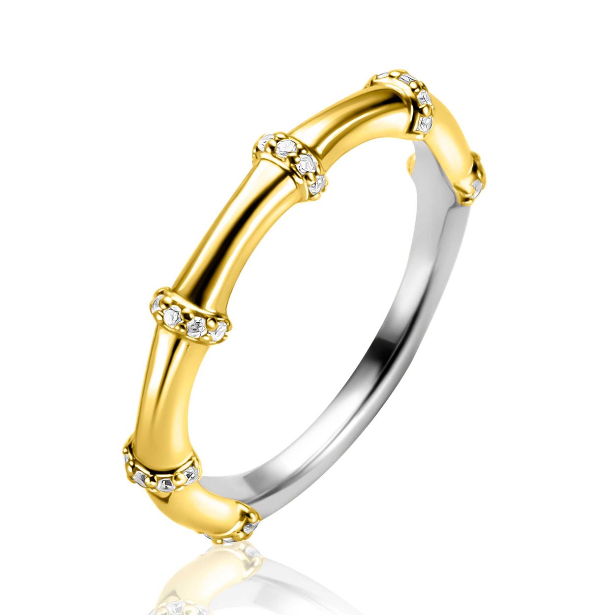 ZINZI gold plated zilveren aanschuifring (3,5mm breed) met bamboo uitstraling. Rondom de buis zijn gelijkmatig zes witte zirkonia's verdeeld. Ideaal om te combineren met je andere Zinzi aanschuifringen. Mix & match. Vervaardigd van eerste gehalte zilver (925) en extra geel verguld.