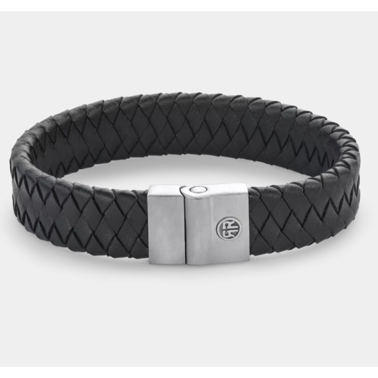 Dit is een armband van het merk Rebel & Rose