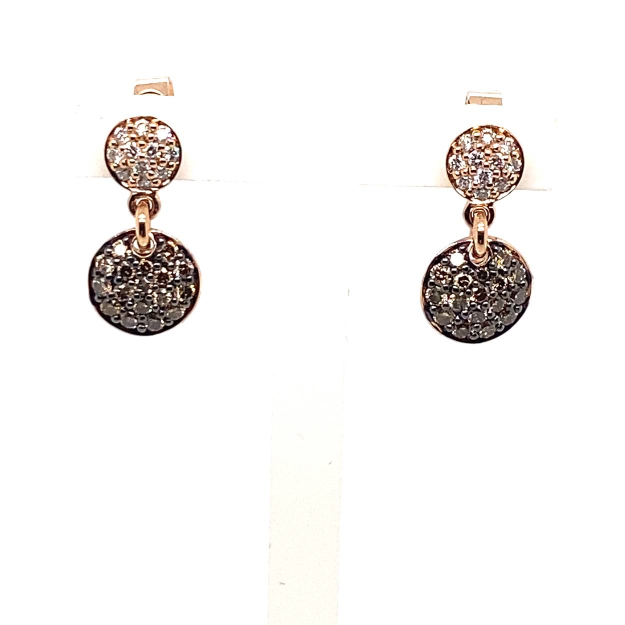 14 krt rose gouden oorstekers met wit en bruin diamant0,14ct w/si en 0,40ct bruin