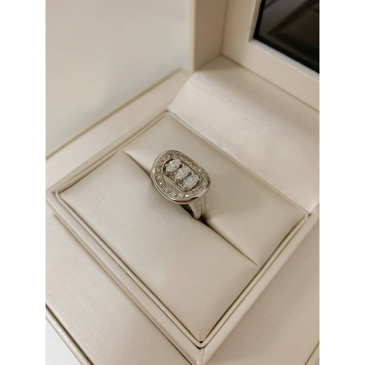 VINTAGE witgouden ring met diamanten