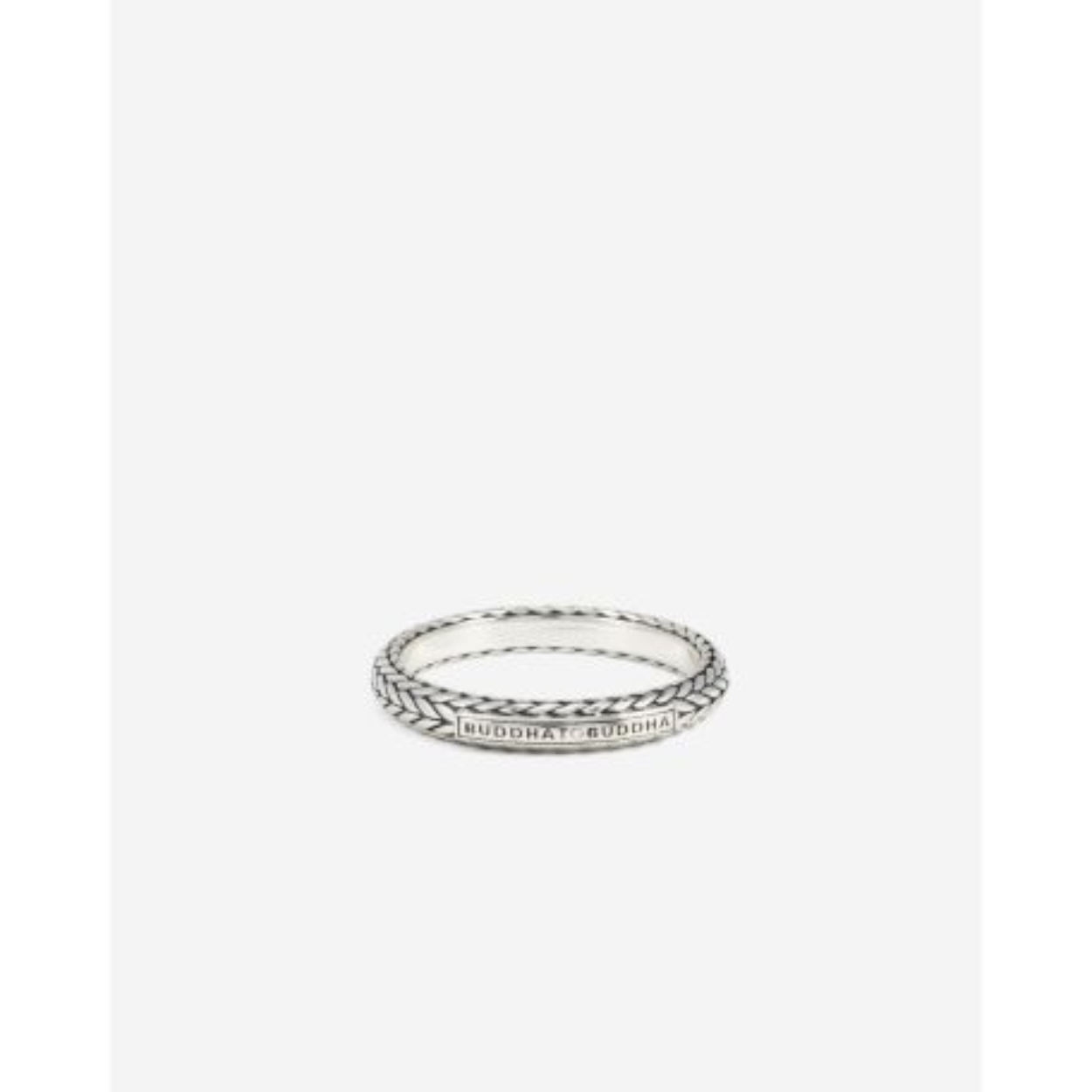 Dit is een ring van het merk Buddha to Buddha.
