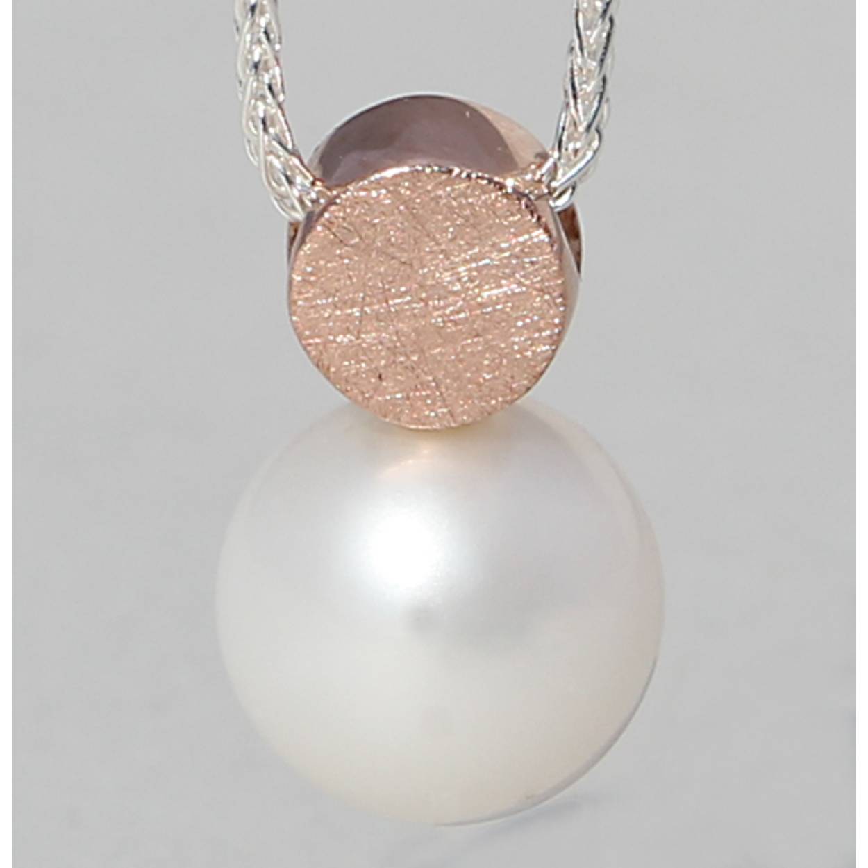 Hanger met parel in zilver verguld rosé.