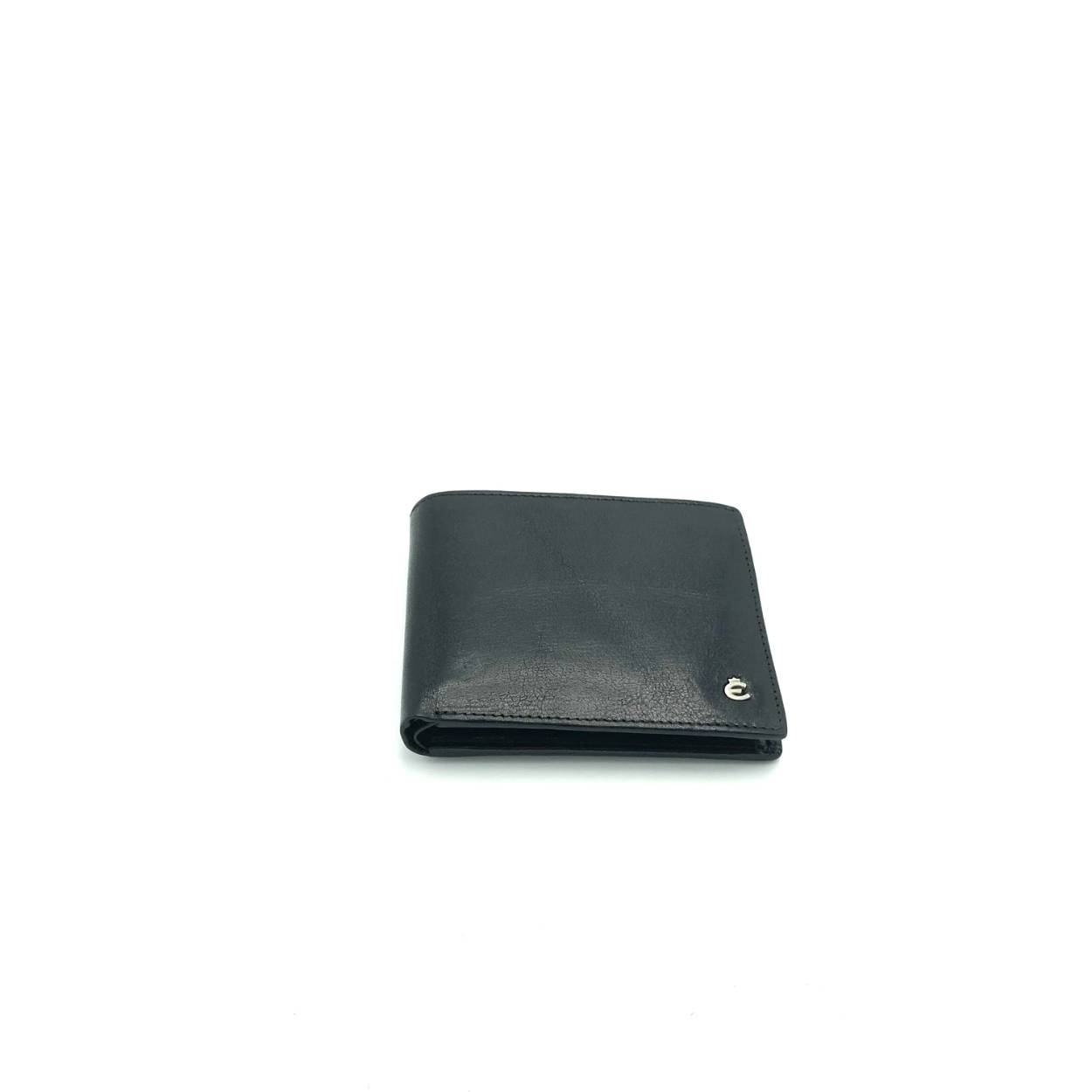 Rustiek leer uit de serie Toscane zorgt voor jarenlang plezier van uw aankoop.
Opbergmogelijkheden voor 8 pasjes en uitgerust met het speciale cardsafe systeem.

Afmetingen:
Hoog 9cm x breed 11cm x diep 1cm