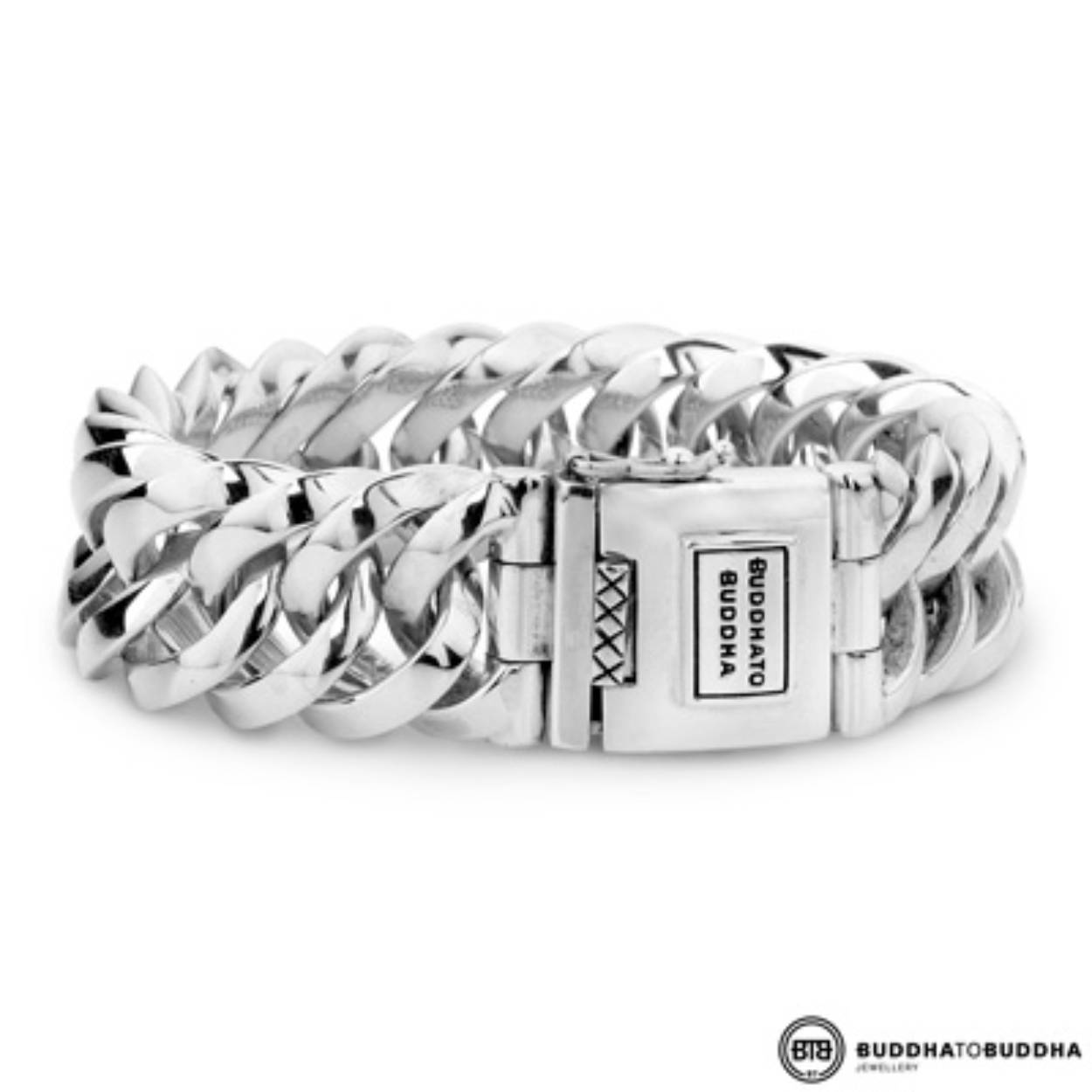 080 D Chain Armband 
De Chain Big armband is een echte bestseller op basis van de Chain schakel en staat bekend om zijn opvallend gevormde zilveren schakels. De Chain Big armband is de grootste armband van de Chain familie. Handgemaakt en tijdloos, de sterling zilveren armband kan perfect worden gecombineerd met andere sieraden uit de Chain familie, bijvoorbeeld de Chain ring of oorbellen.