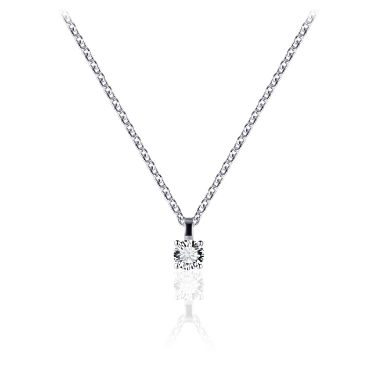 Zilveren collier anker schakel met hanger. De hanger is een zirkonia van 4mm in klauwzetting. Het collier is te dragen vanaf een lengte van 42 cm, maar gemakkelijk te verstellen tot 47 cm. 

Leuk om te combineren met de bijpassende 
ring R390, R391, R394, SPR02, SPR03, SPR04 en/of 
oorstekers E1021/4, SPE02, SPE03, SPE04 of 
oorhangers E1022/5.