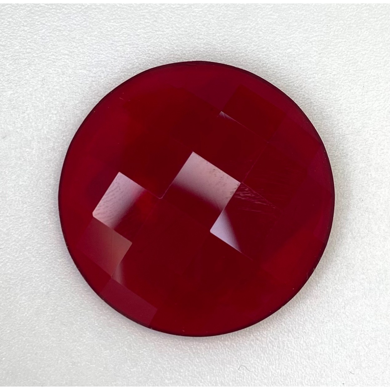 Rood facet 