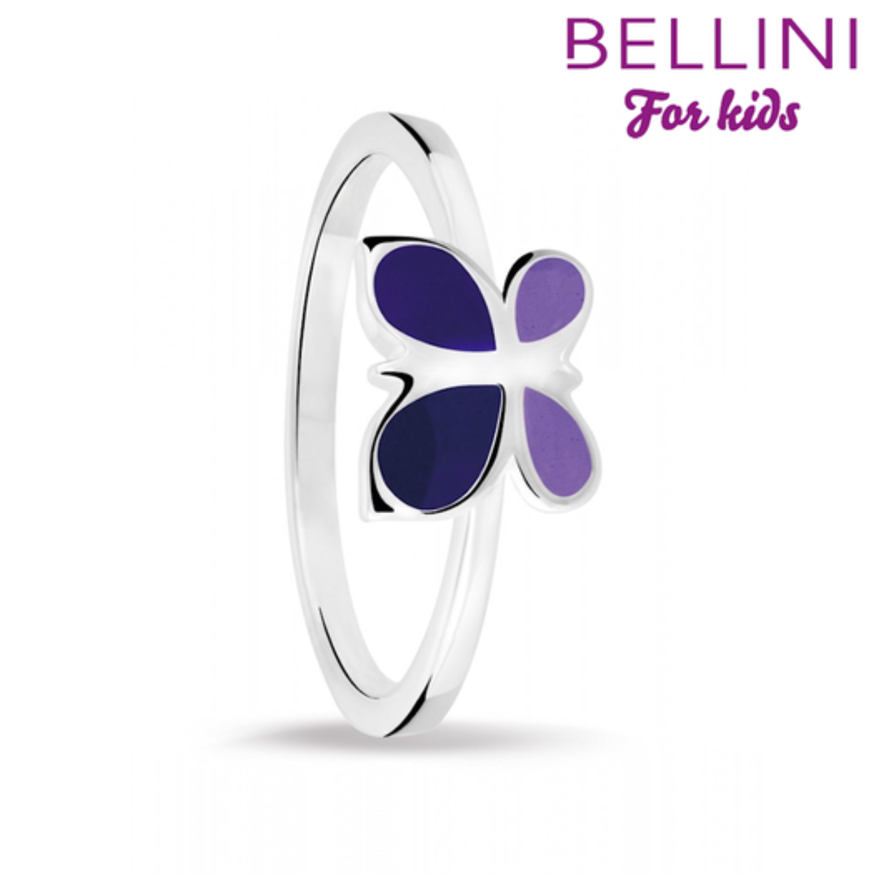 Bellini zilveren ring met een vlinder in de kleur licht en donker paars. De ring is onderdeel van een set. Maak de set compleet met de bijpassende oorsieraden en collier. Bellini for kids is een sieradenlijn welke speciaal voor de jonge meisjes is ontworpen. De gehele Bellini collectie is gemaakt van het eerste gehalte zilver (925) en voorzien van zirkonia's of vrolijk gekleurd emaille. Maak een complete sieraden set door de oorstekers te combineren met de bijpassende collier en ringen. Alle Bellini kindersieraden worden geleverd in het bijbehorende roze sieradendoosje of buideltje en zijn een perfect cadeau voor een verjaardag, zwemdiploma, communie of andere feestelijke gelegenheid.