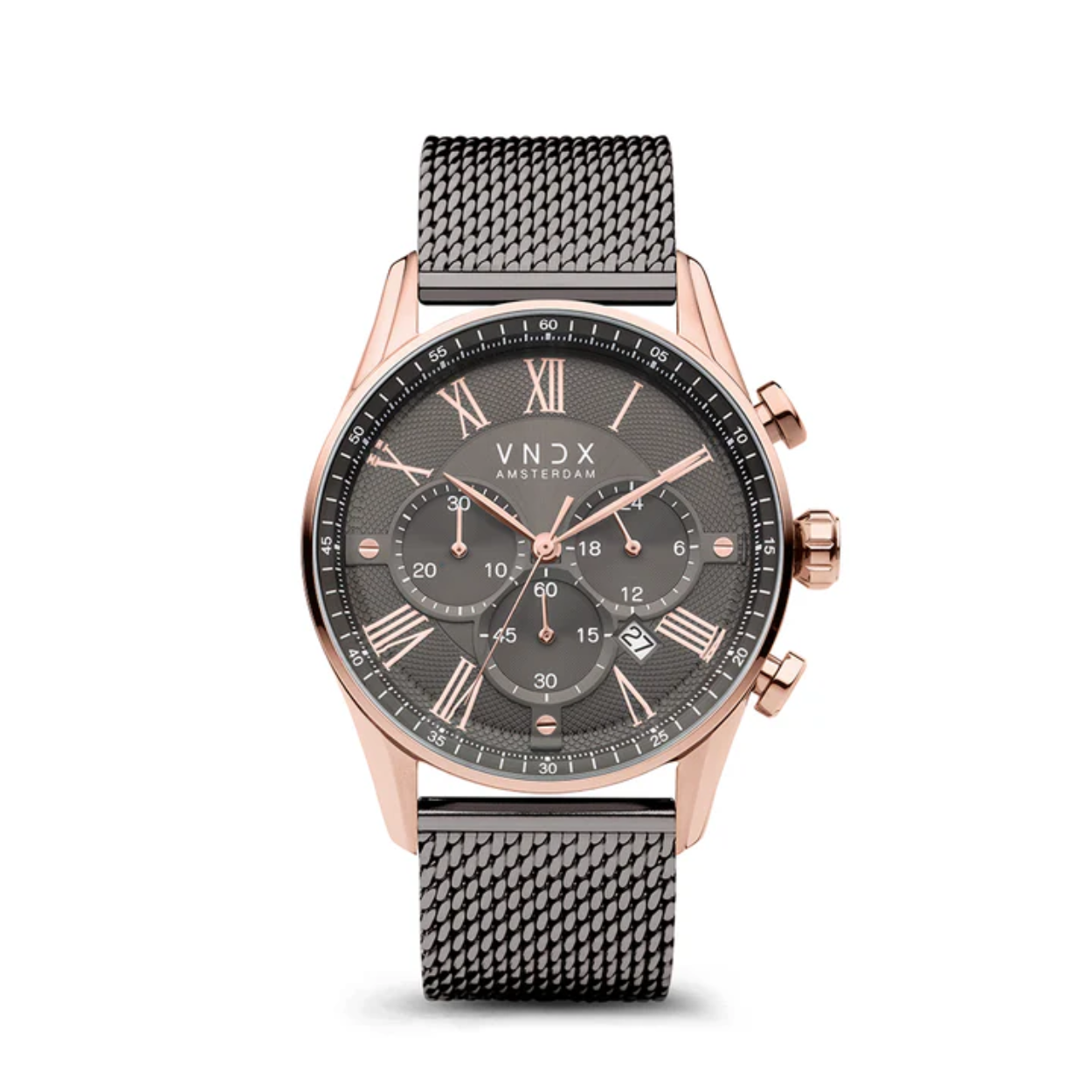 The Chief is meer dan een horloge voor heren &ndash; het is een krachtig statement van stijl en functionaliteit. Met een indrukwekkende 45 mm kastdiameter, een grijze wijzerplaat met verfijnde Romeinse index en een krachtige chronograaf biedt dit veelzijdige horloge alles wat je nodig hebt om de dag onder controle te houden.