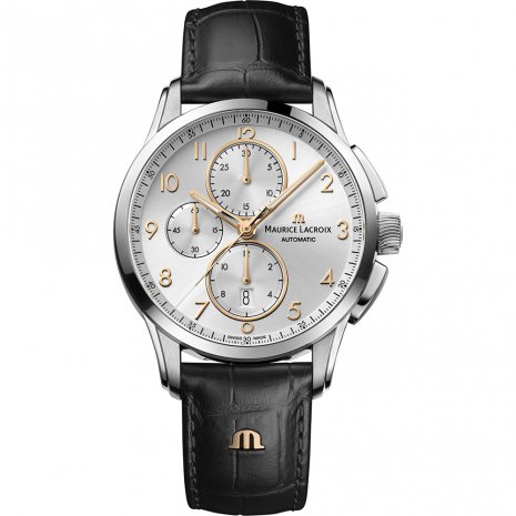 Dit horloge is van het merk Maurice Lacroix. Het is een chronograaf horloge met een band gemaakt van leer.De diameter van de kast is43 mm.
De verdere specificaties van het horloge zijn als volgt:
Glassoort: saffier
Kastmateriaal: edelstaal
Techniek: automatisch
Kastkleur: zilver
Kastvorm: rond
Wijzerplaatkleur: zilver
Bandkleur: zwart
