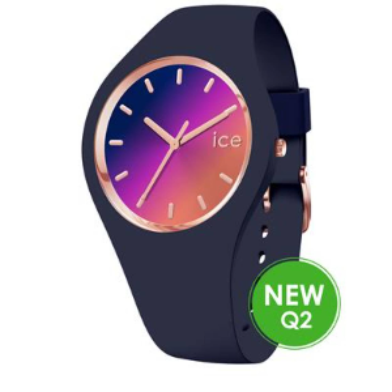 Geniet van de zilte zeelucht bij zonsondergang met de ICE sunset blue. Dit diepblauwe siliconen horloge met zijn wijzerplaat in verschillende kleurschakeringen geeft al je zomerlooks een chique touch. Dit uurwerk met Aziatische invloeden past perfect bij al je outfits, zowel overdag als ‘s avonds, en biedt ze een gesofisticeerde touch.