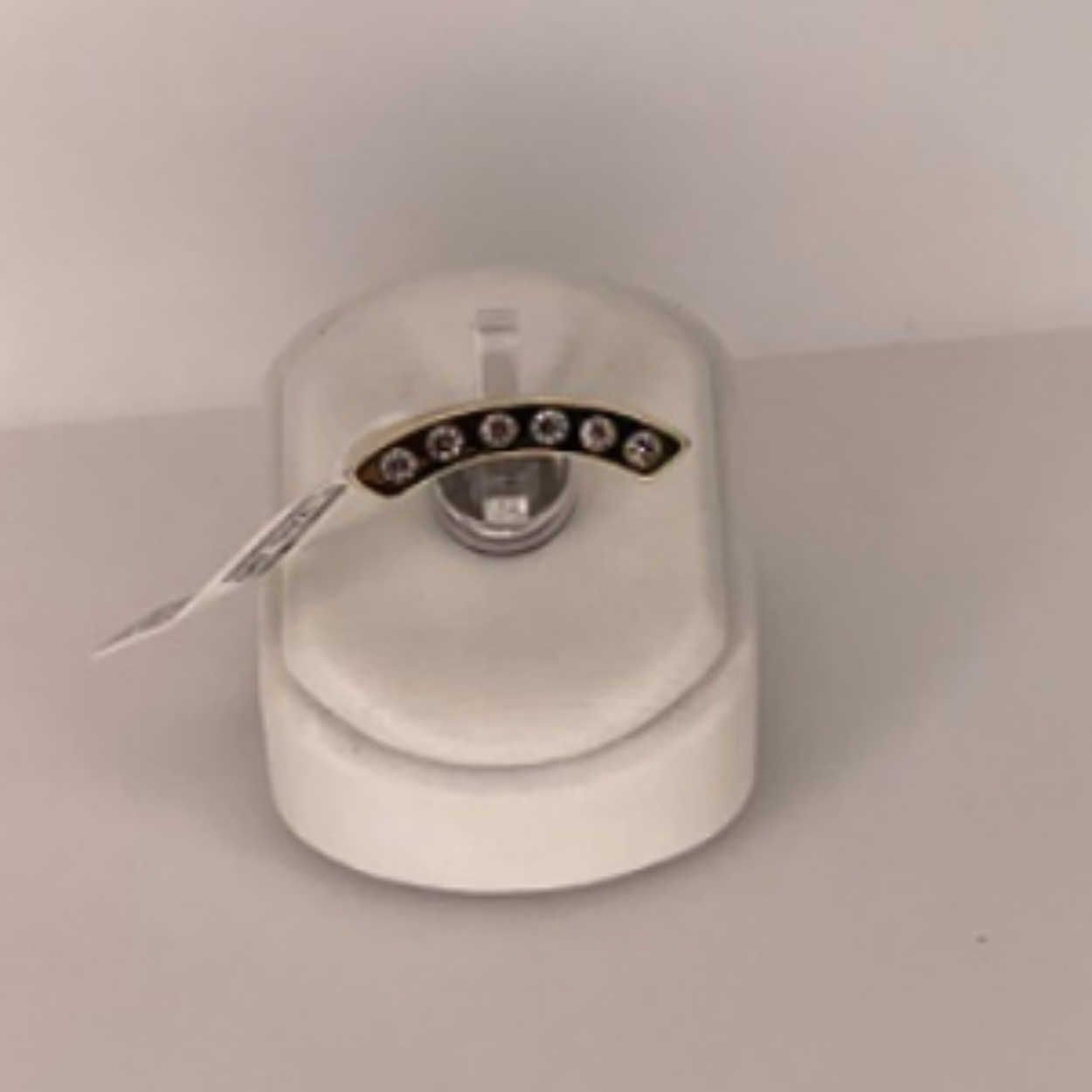 Gouden ring 6x zirkonia