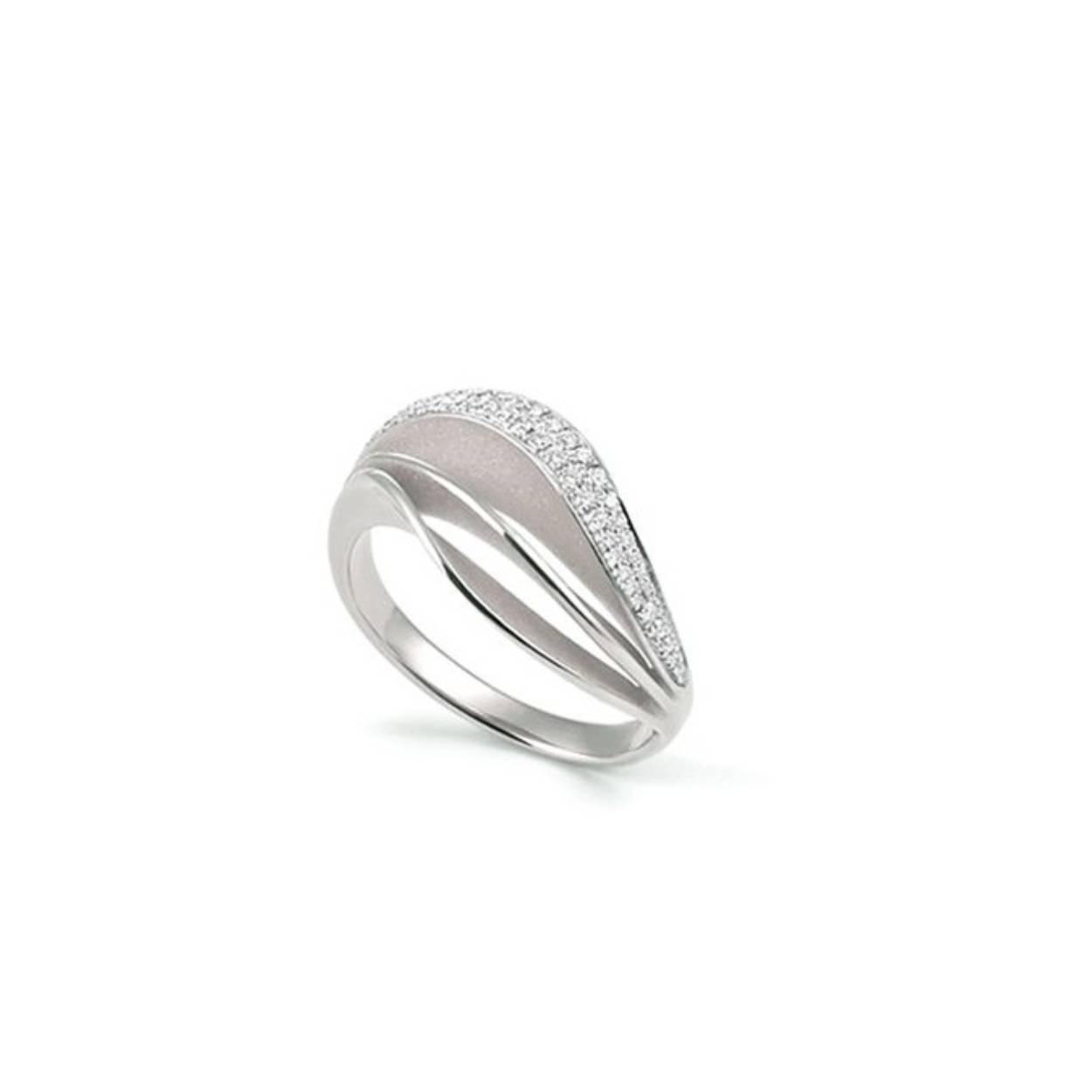 18krt witgouden ring met diamant 0,20crt uit de Vella Pave collectie van AnnaMaria Cammilli. De kleur van de ring is white ice gold. Niet alleen wit goud, maar wit als ijs, puur als sneeuw, de lichtst mogelijke schaduw.
Ringmaat: 54 (17 1/4). Heeft u een andere maat, neem dan gerust contact met ons op.

Referentienummer: GAN3258W