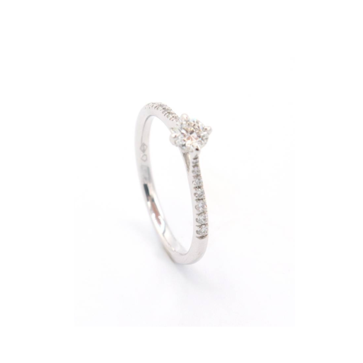Ring in 18kt witgoud met briljanten 0.42ct 2.07gr