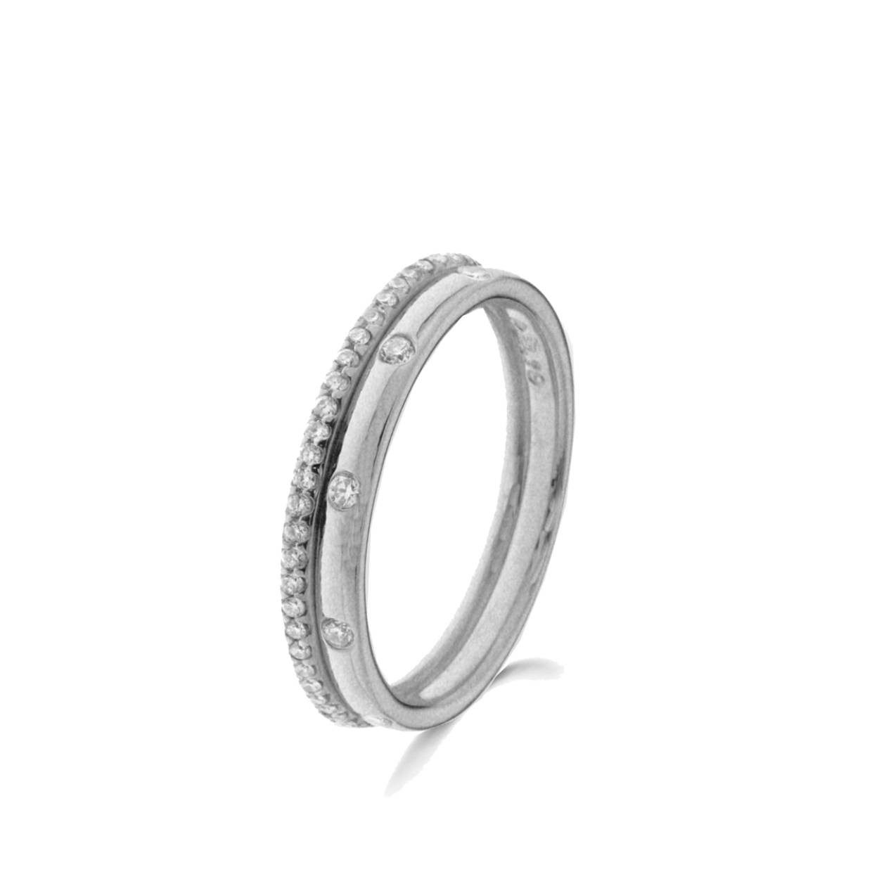Ring uit de one more colletie wit goud 18kt met diamanten.