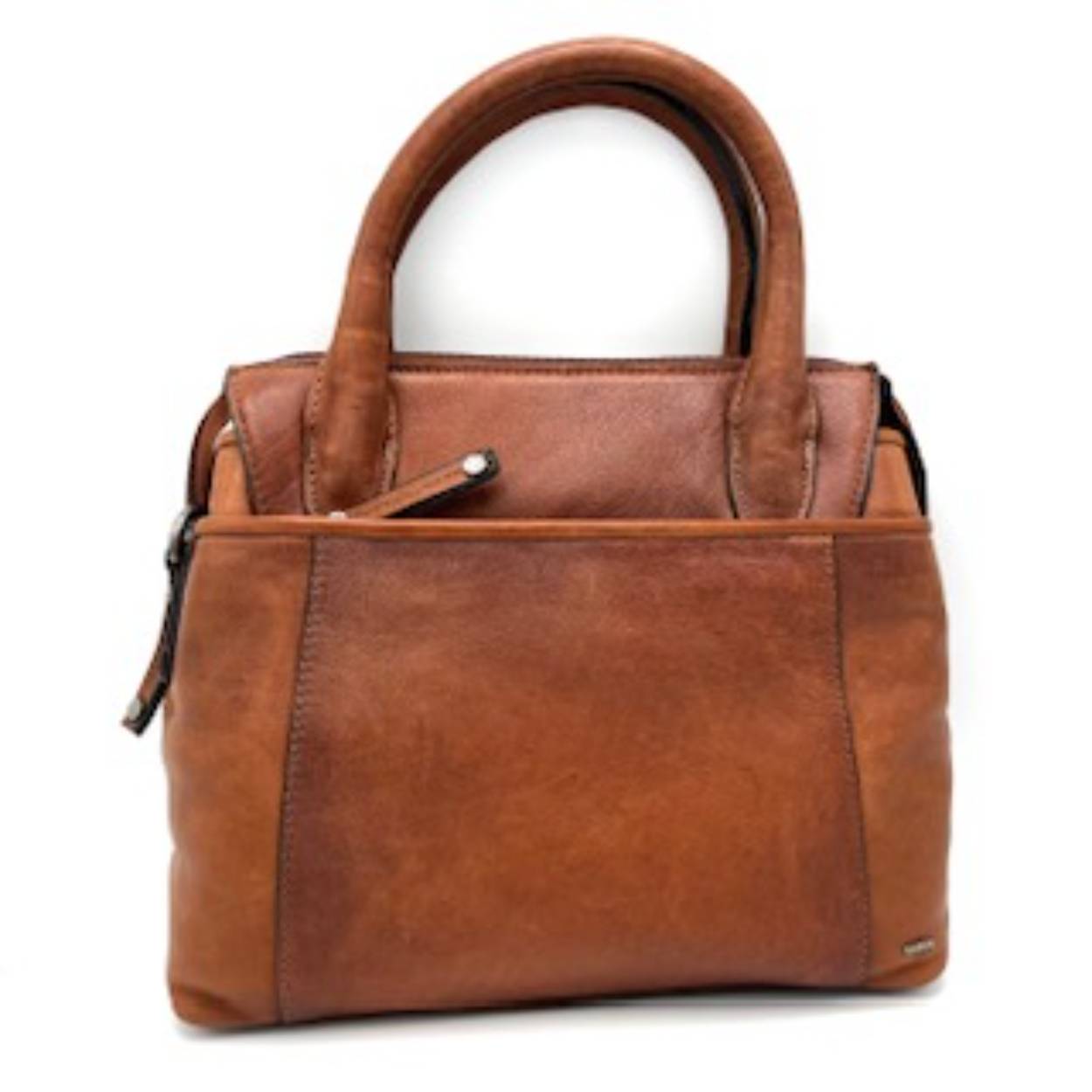 Leren Damestas van Soepel Rundleer – Praktisch & Elegant

Deze stijlvolle damestas is gemaakt van hoogwaardig, soepel rundleer en straalt pure klasse uit. De tas heeft een luxe leren kleurvoering aan de binnenzijde en is praktisch ingedeeld met een handig tussenvak voor extra organisatie.

Voor optimaal draagcomfort beschikt de tas over twee korte handgrepen én een lange, verstelbare schouderriem die bovendien afneembaar is – ideaal voor zowel hand- als schoudergebruik. Aan de voorzijde zit een ritsvak voor snelle toegang tot kleine essentials, en ook aan de achterkant vind je een extra ritsvak voor extra opbergruimte.

Kenmerken:

Materiaal: Soepel en duurzaam rundleer
Voering: In bijpassende leerkleur
Indeling: Ruim hoofdvak met tussenvak
Handgrepen: Twee korte handvatten
Schouderriem: Verstelbaar én afneembaar
Opbergruimte: Ritsvak aan de voor- en achterzijde
Afmetingen:
Hoogte: 24 cm
Breedte: 27 cm
Diepte: 8 cm

Deze tas combineert stijl, comfort en functionaliteit – perfect voor dagelijks gebruik of een dagje uit.