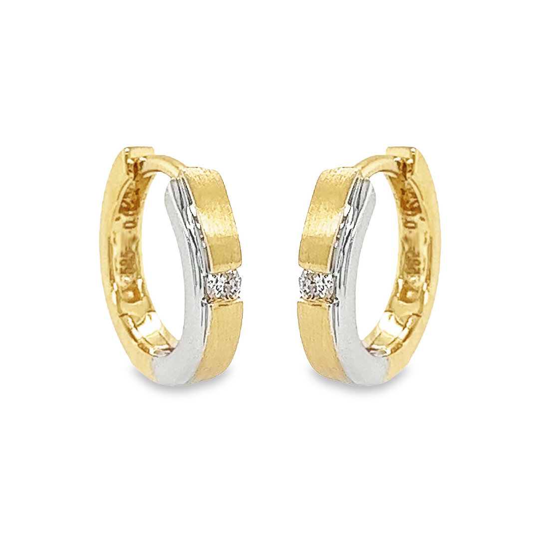 Bicolor gouden klapoorringen met Diamant 0,05 karaat