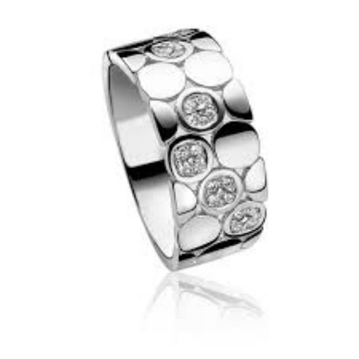 ZINZI zilveren brede ring, met 3 rijen ronde vormen. Enkele ronde vormen zijn bezet met witte zirconia’s. 
Maat 56