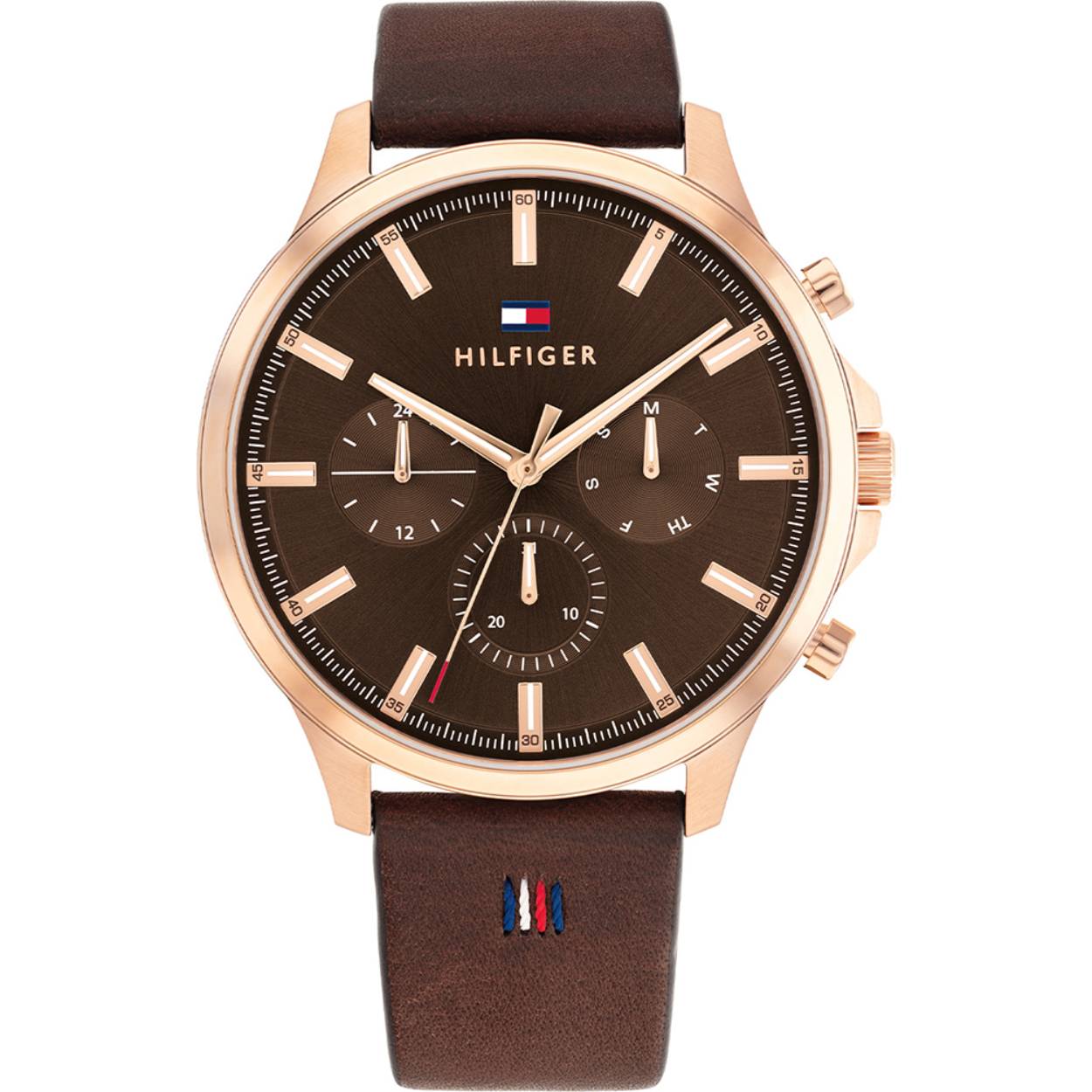 Herenuurwerk van Tommy Hilfiger uit de 'Ryder' collectie
Bruine lederen band met logo
Rosékleurige kast in edelstaal
Bruine wijzerplaat multifunctie met logo en rosékleurige details
Waterdichtheid: 5 ATM