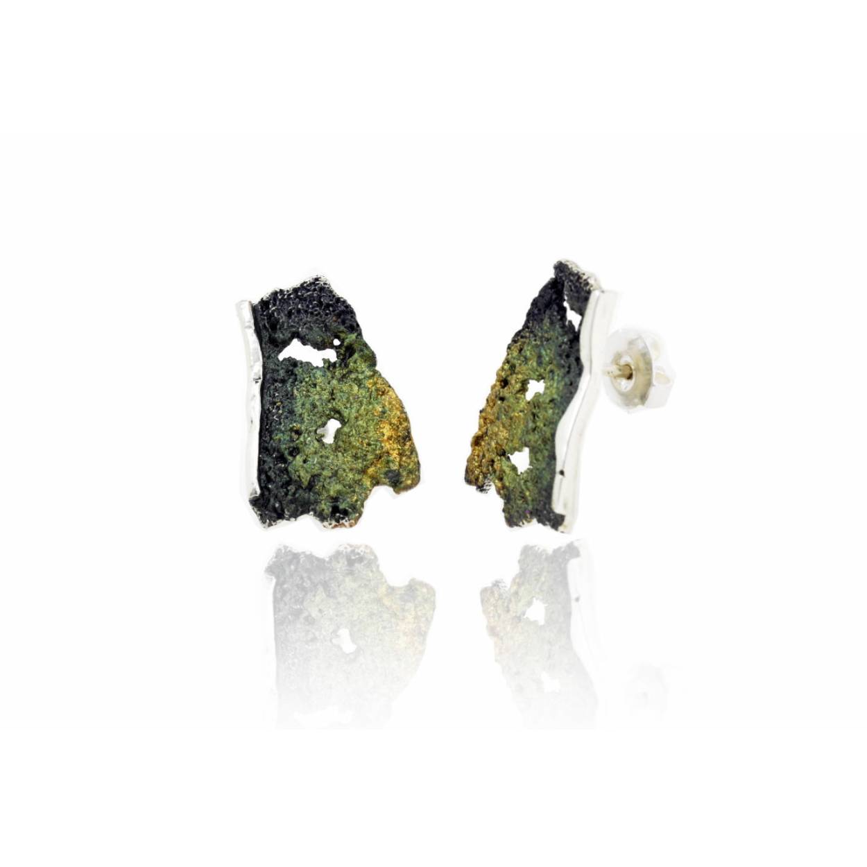 Intenzza Lichen-green medium earrings