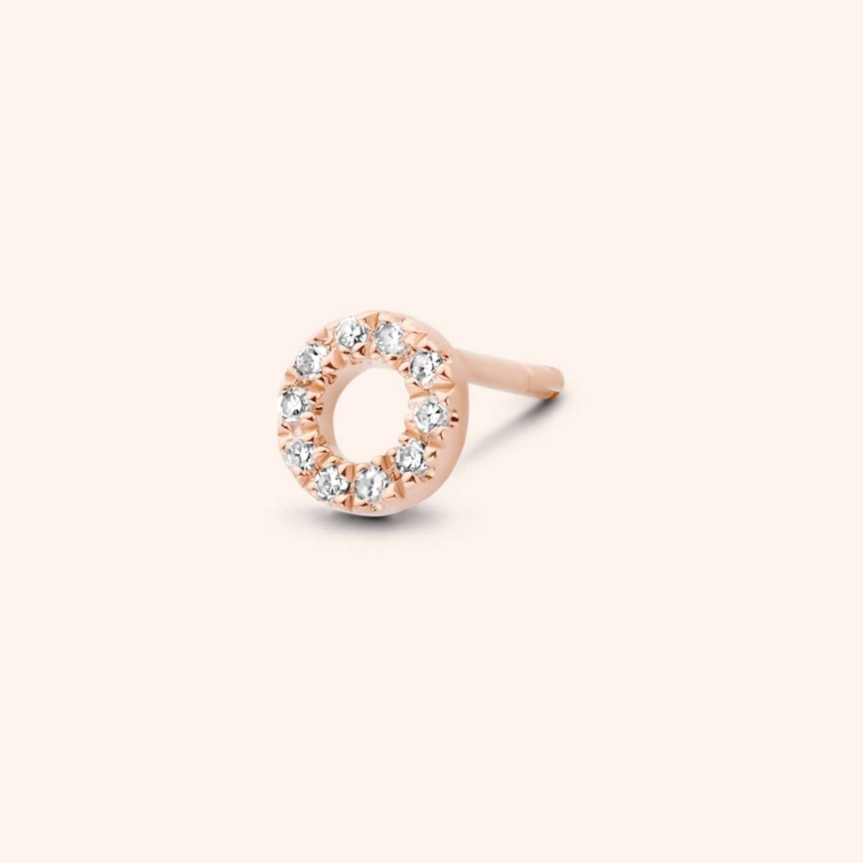 When you're just looking for something refined and stylish - yet super discrete - you might have found your match in our Small Circle of Life earrings. Each made of sterling silver, handset with 20x white diamonds and available in silver rhodium or 18 carat yellow or rose gold vermeil.


Ref: M2106 | Single Earring | 925 Sterling Silver | 5.00 x 1.40 mm | White Diamond: 20pc