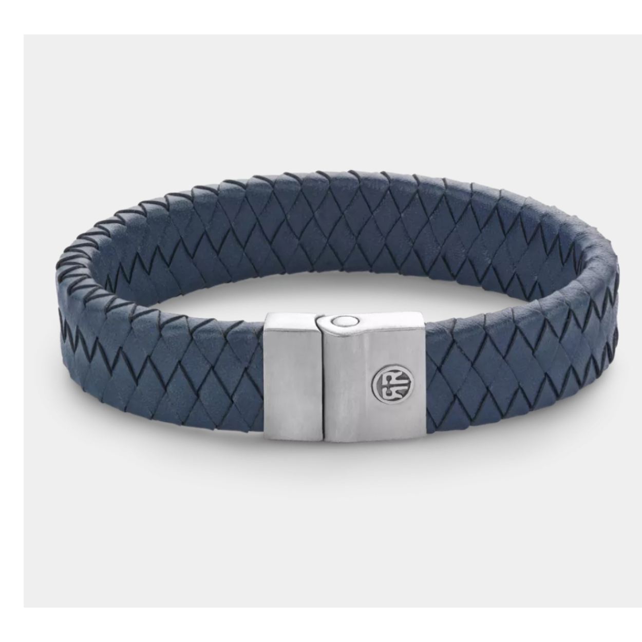 Dit is een armband van het merk Rebel & Rose