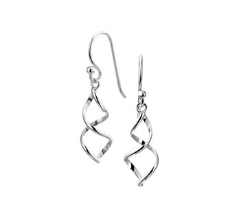 Zilveren oorhangers spiraal

Franse haak

Hoogte: 34mm

Breedte: 8mm